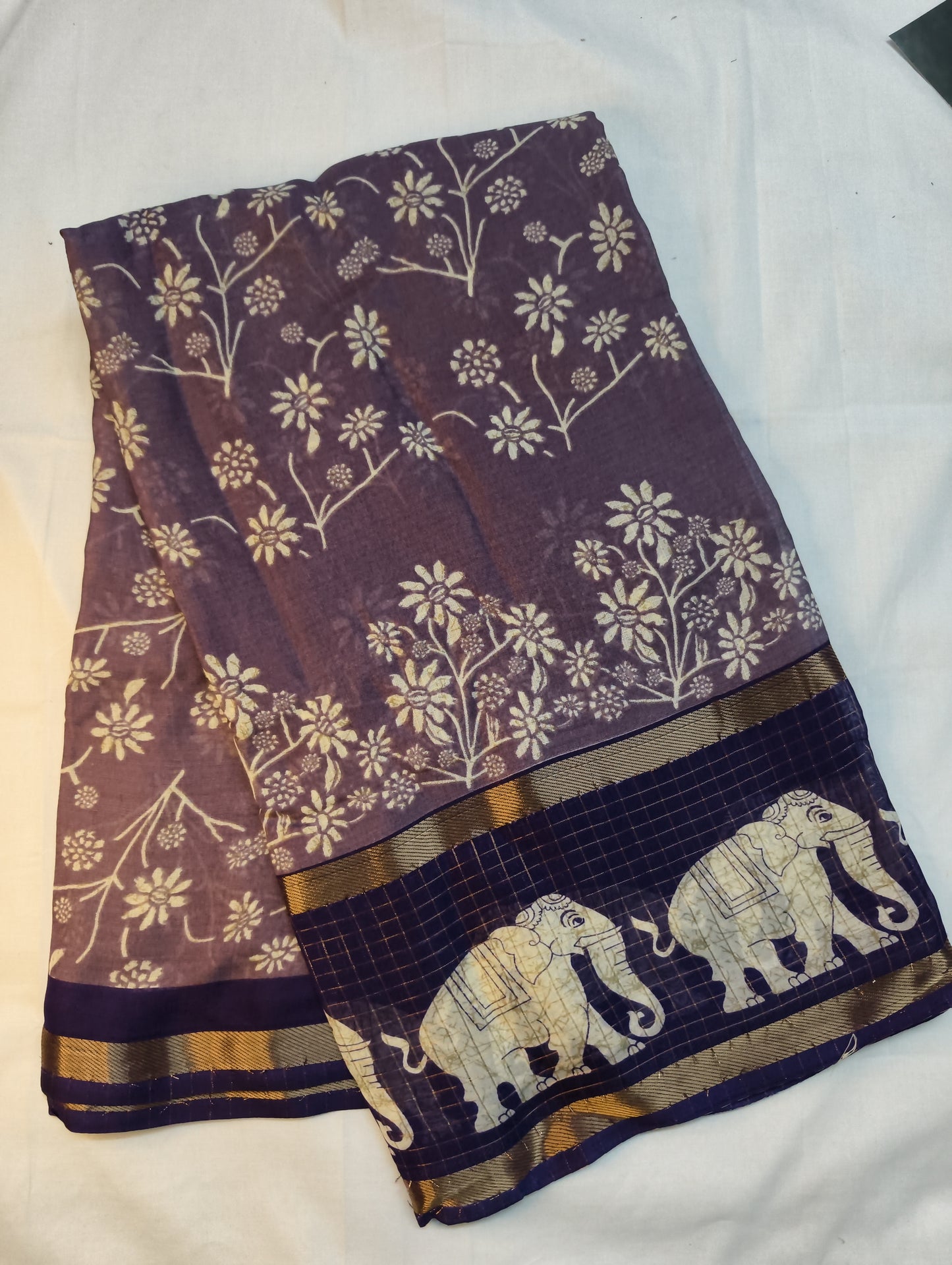 Daily wear tara designer saree
