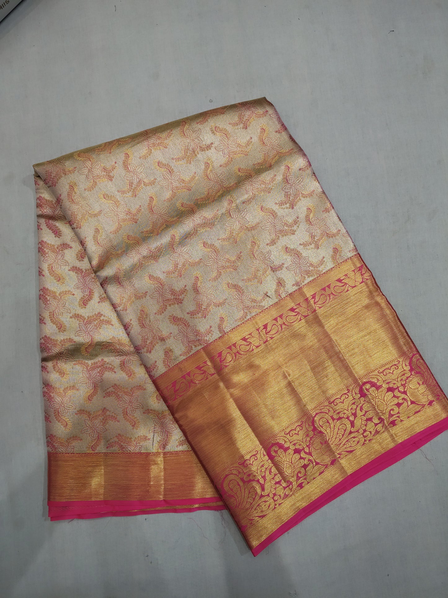 Pure kanchi pattu with silk mark