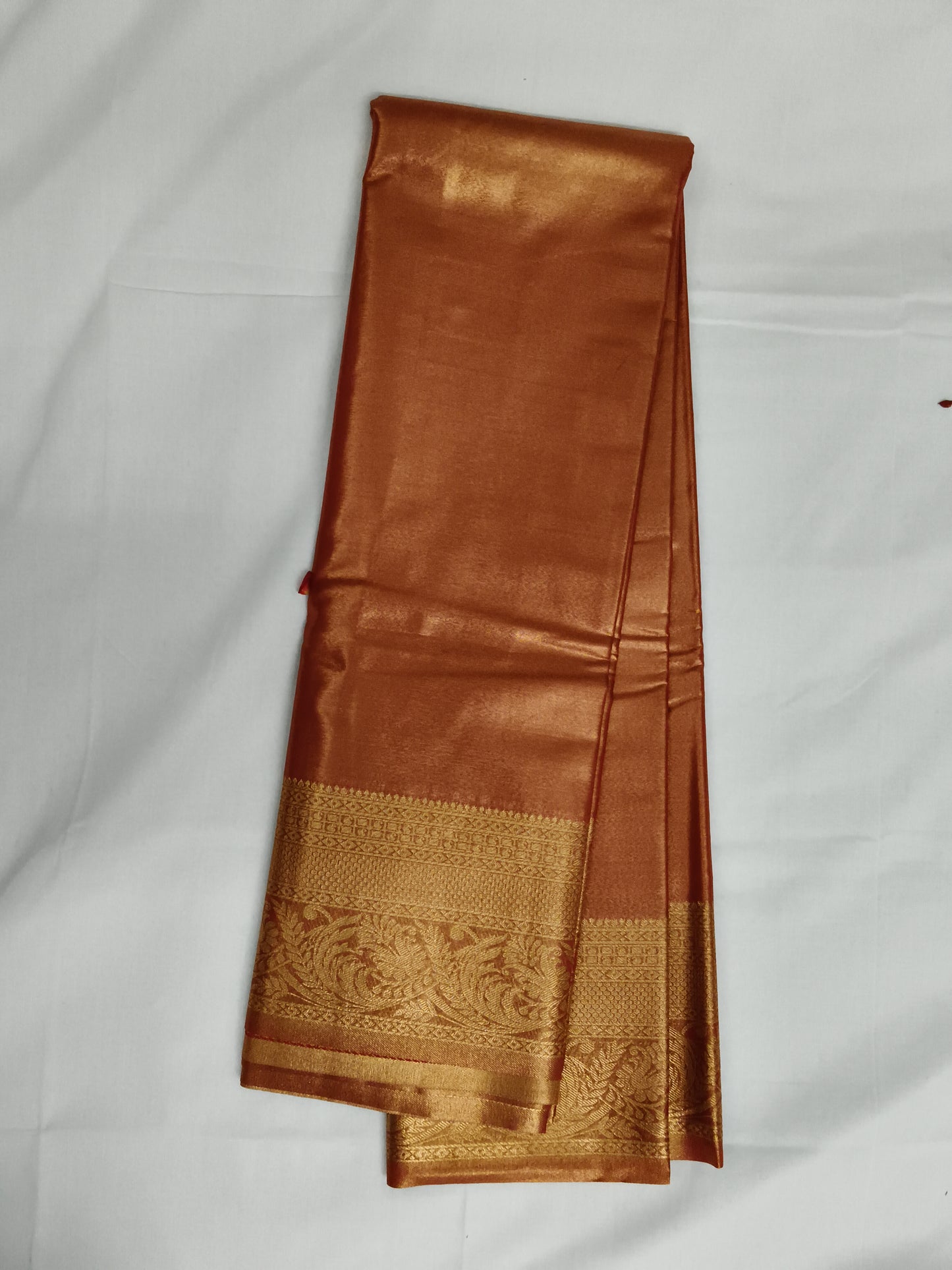 Taniyawar pattu sarees