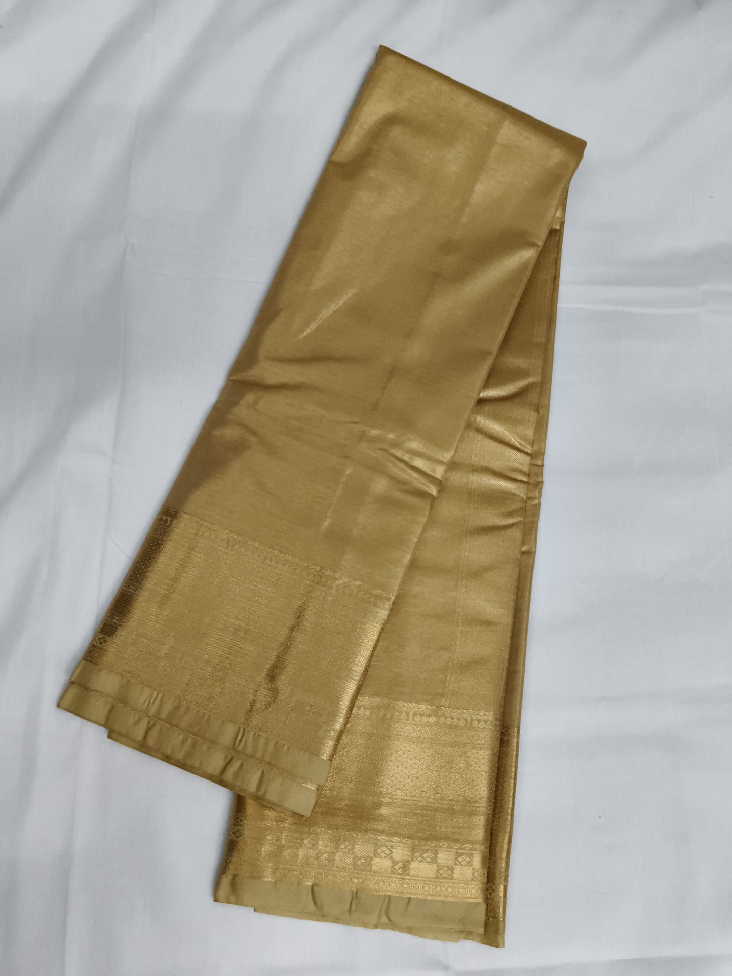 Taniyawar pattu sarees