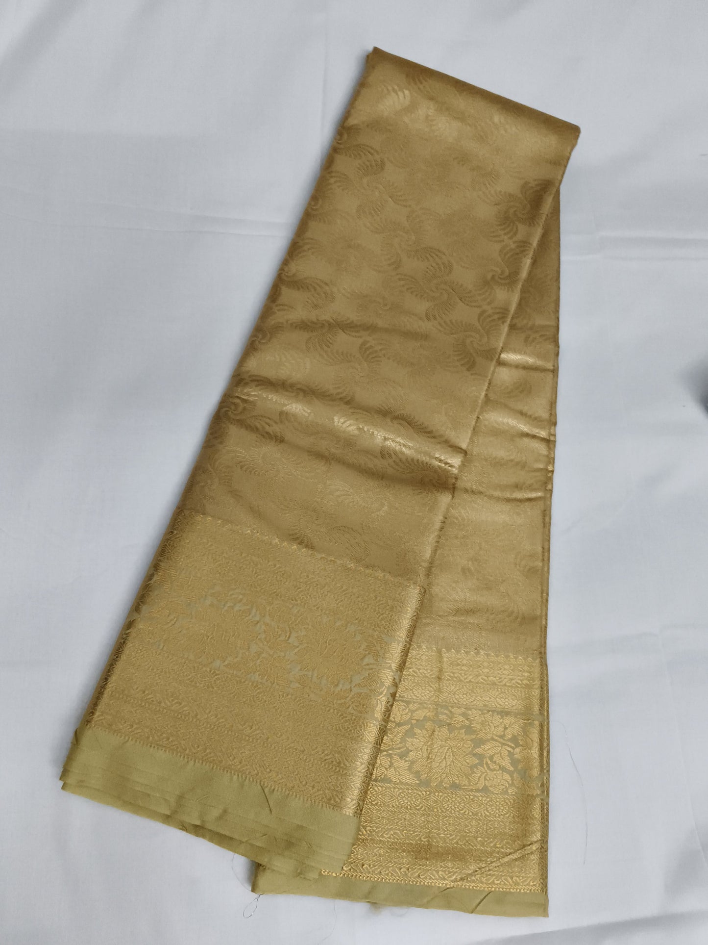 Taniyawar pattu sarees