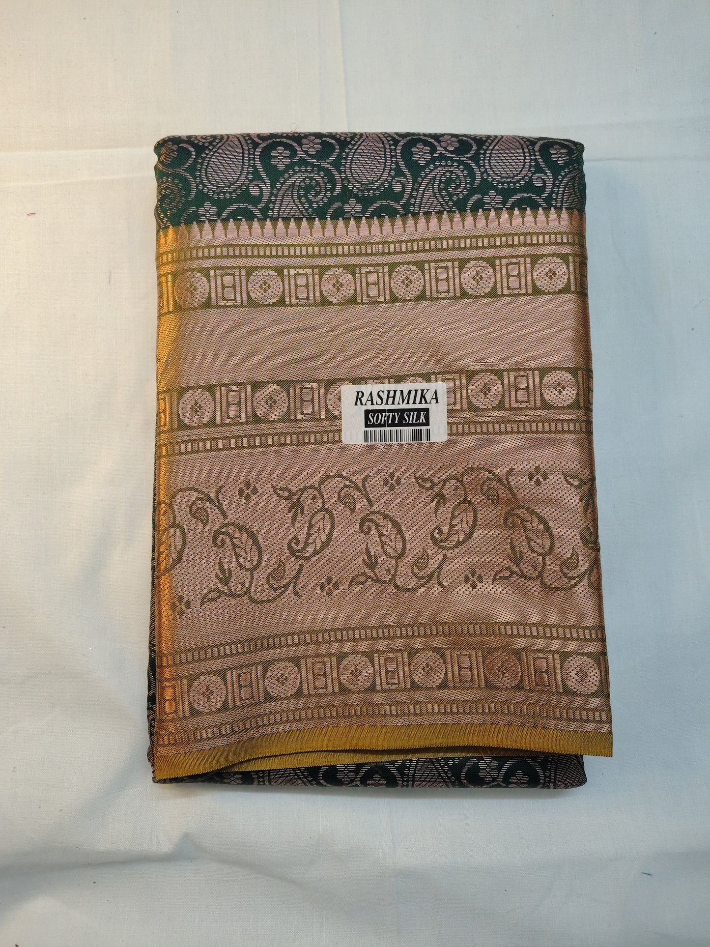 Pettubadi brocade saree semi pattu