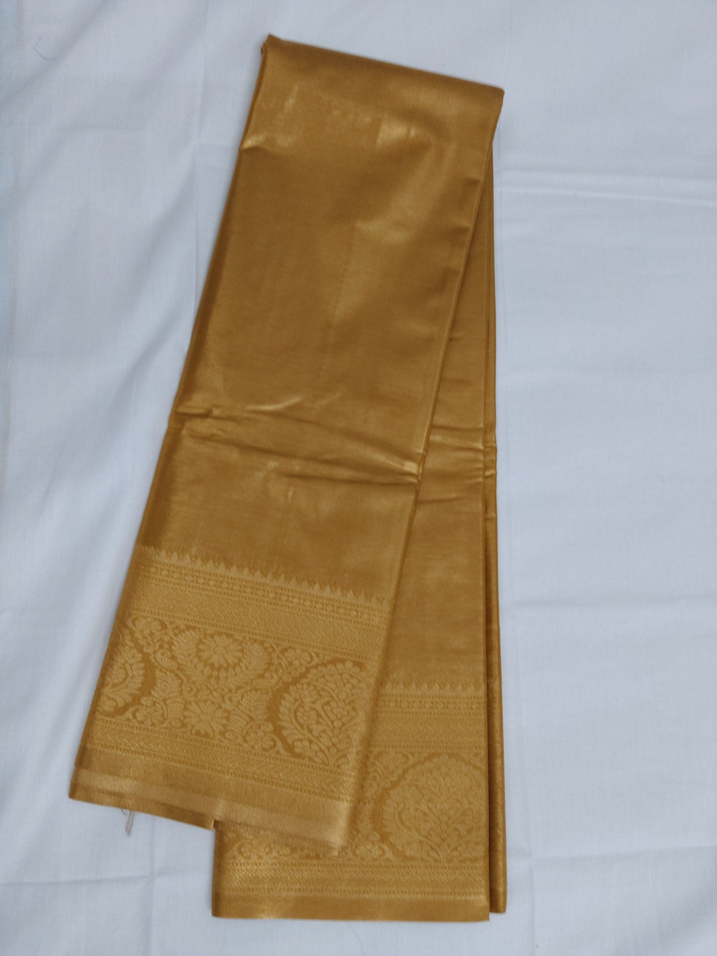Taniyawar pattu sarees
