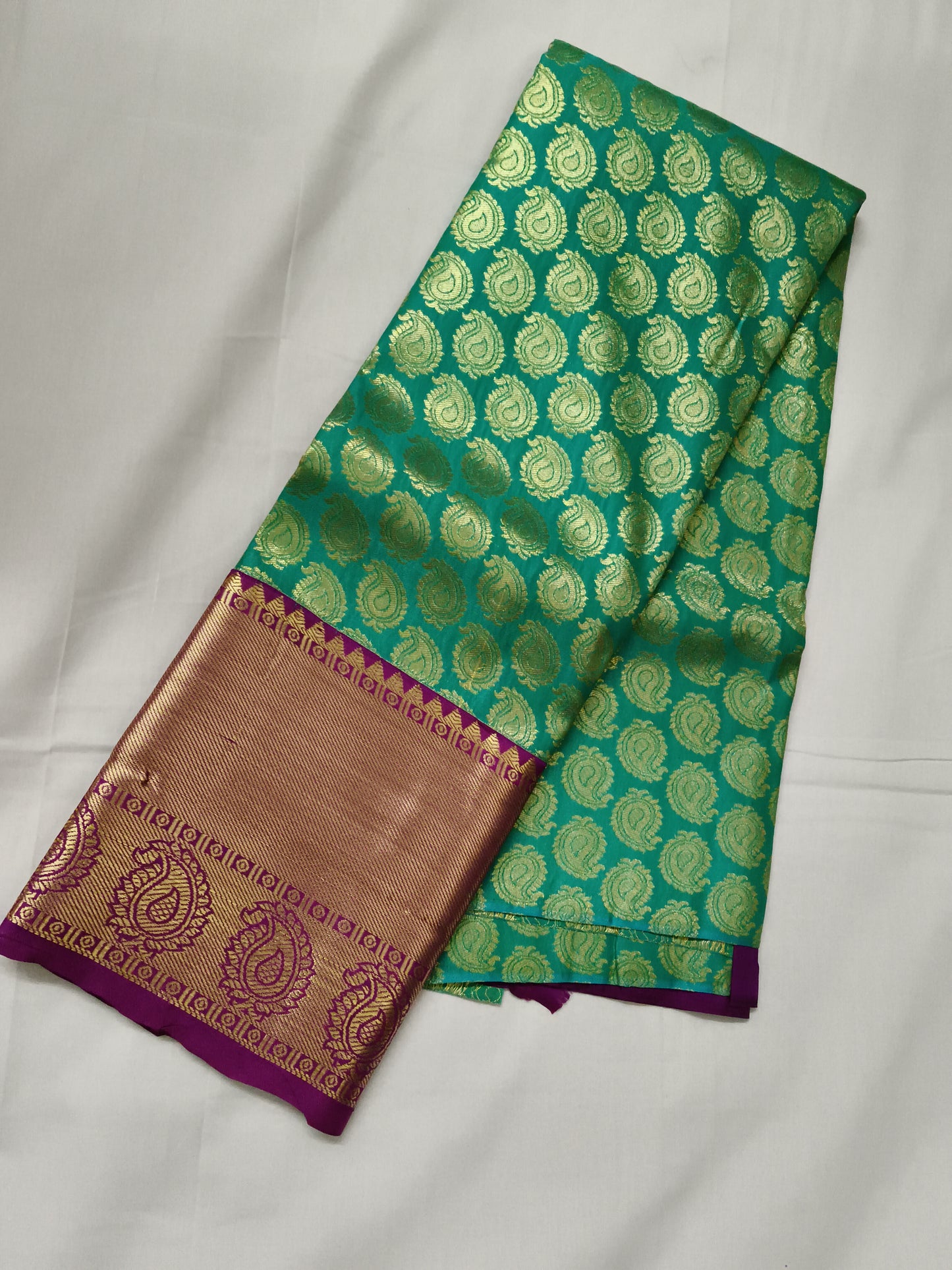 Pattu lehenga with blouse (free size)