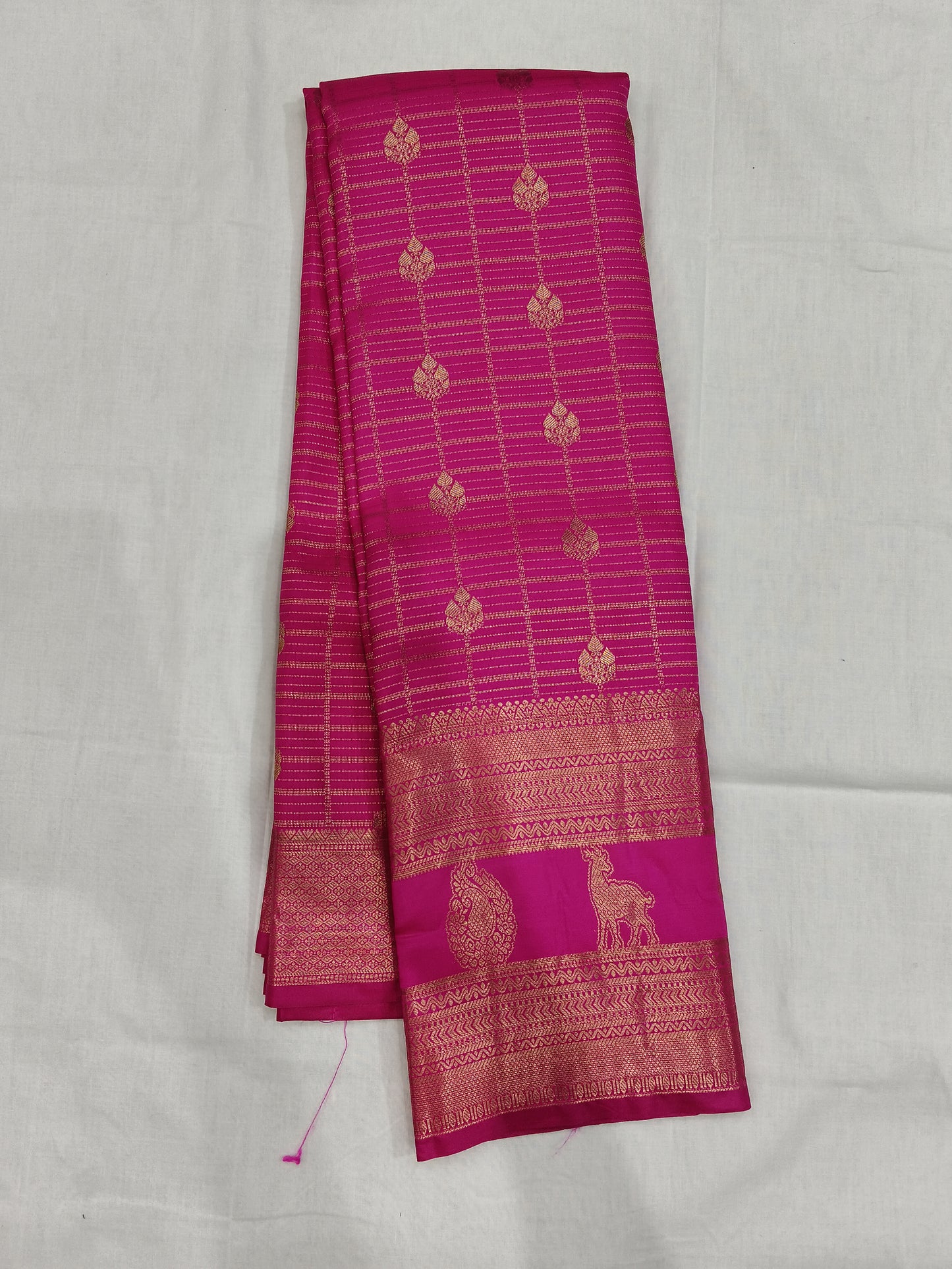 Kanchi pattu silks (semi)