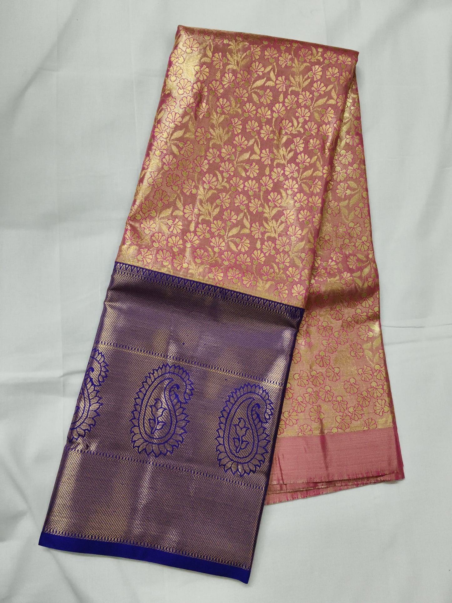Pattu lehenga with blouse (free size)