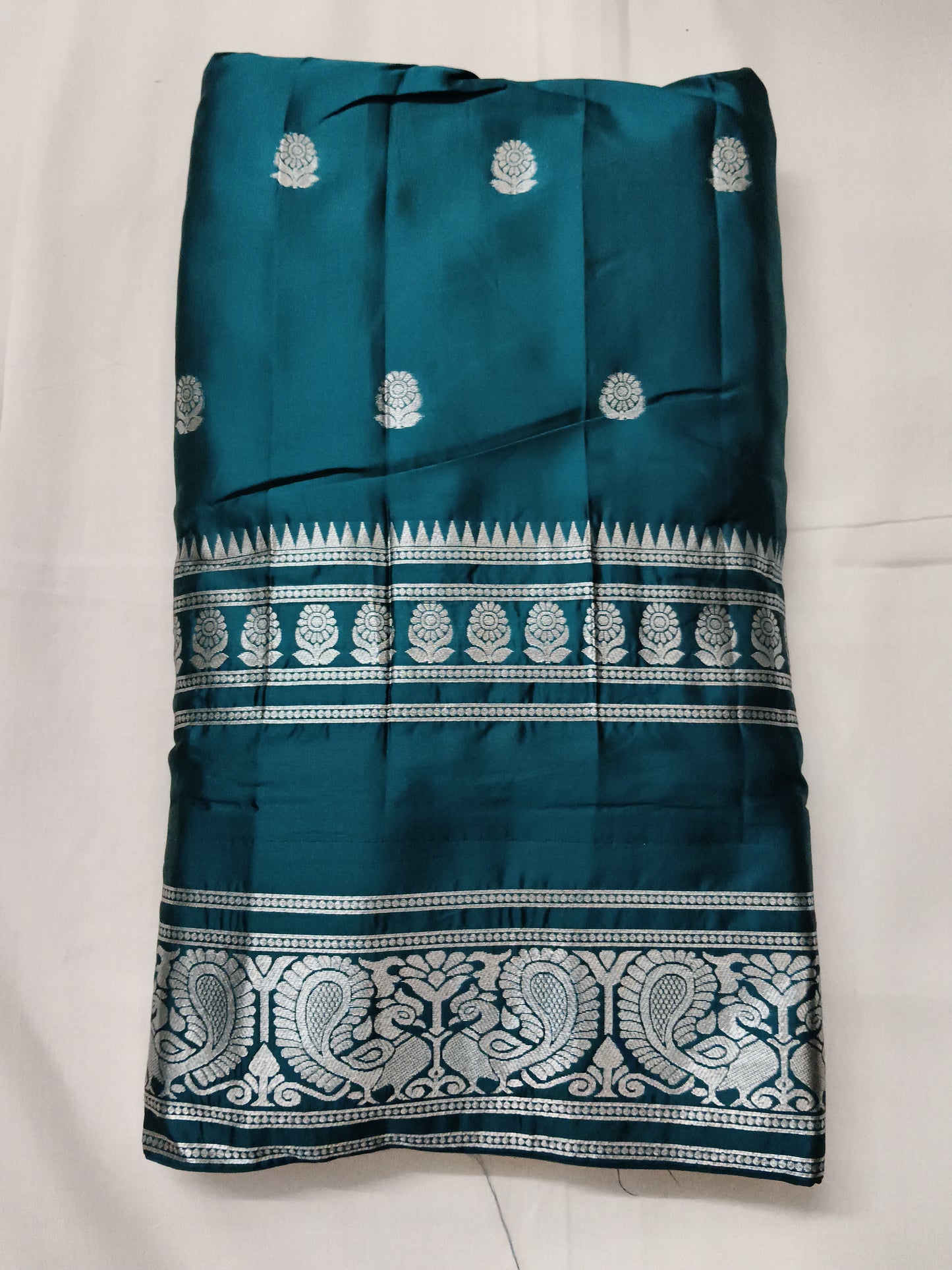 Mangalagiri lehenga butta