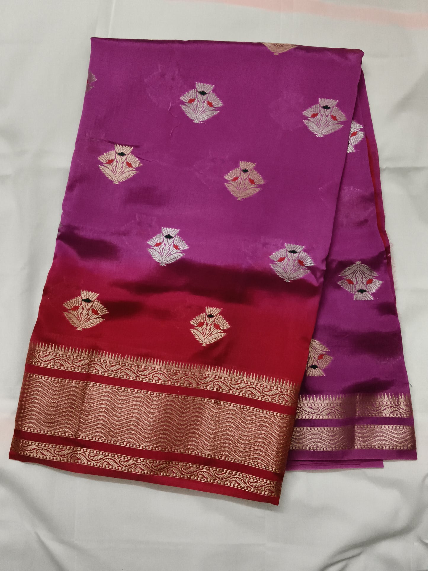 Vantara banaras saree
