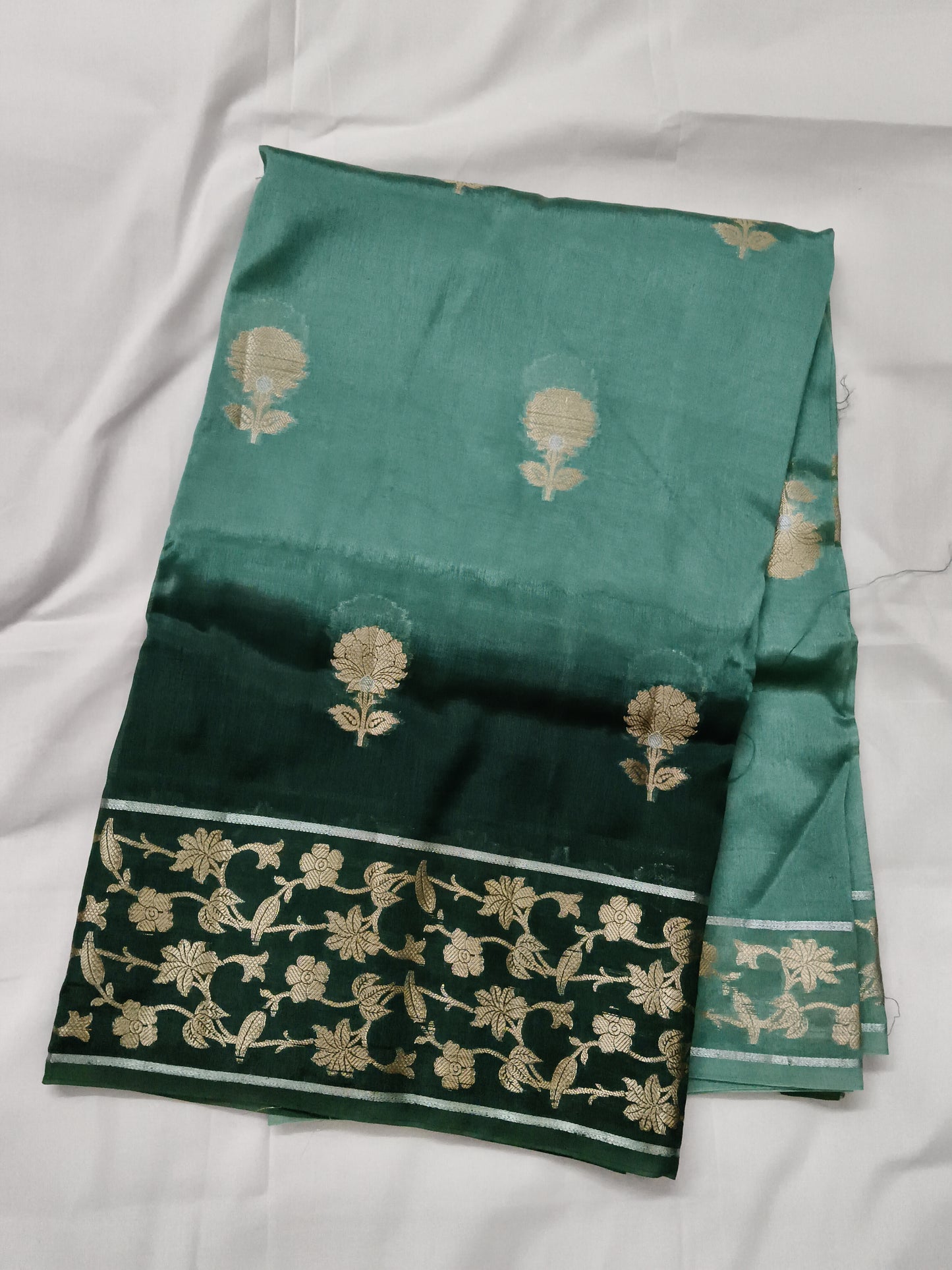 Vantara  banaras  khatam silk saree