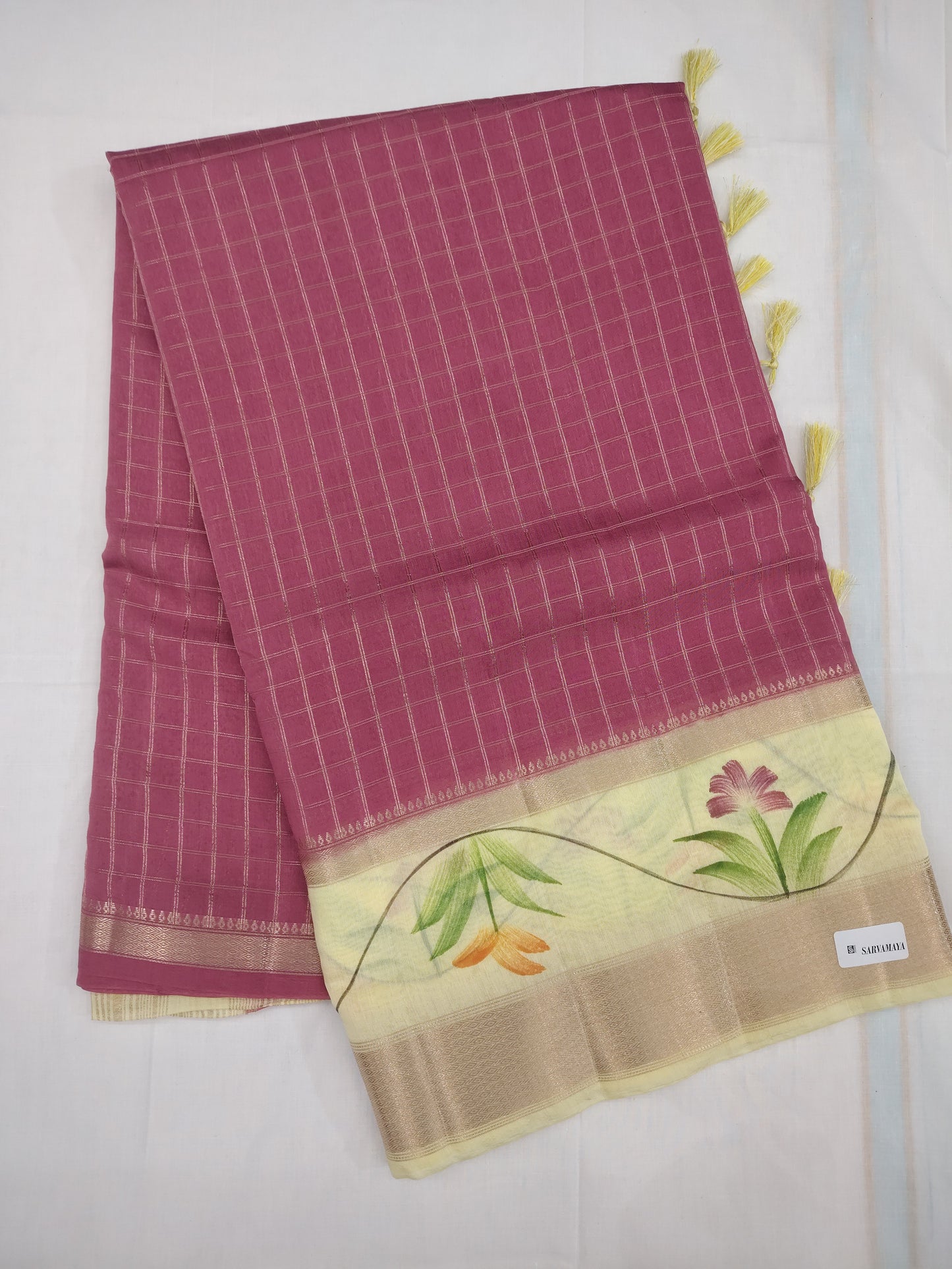 Hand bush paint sarees