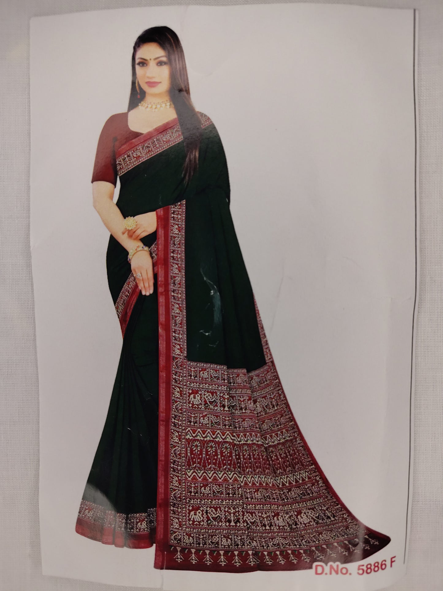Mulmul crush saree