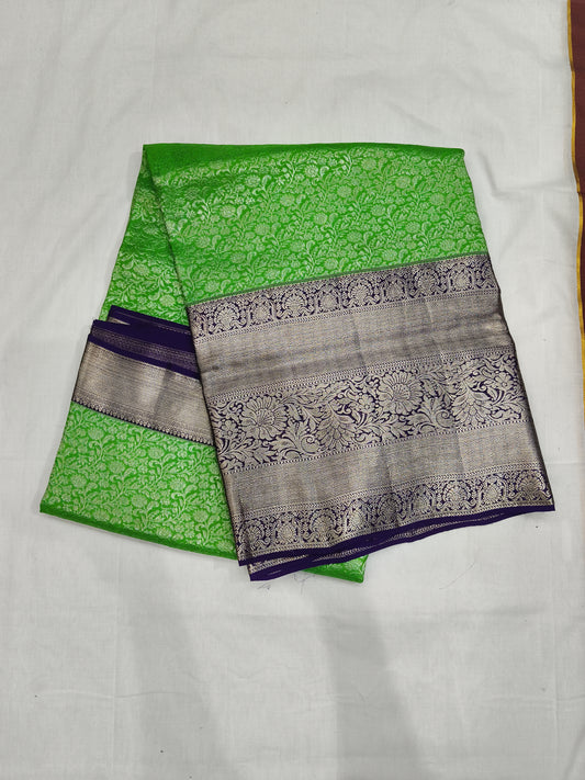 Checks Kanchivaram pattu saree