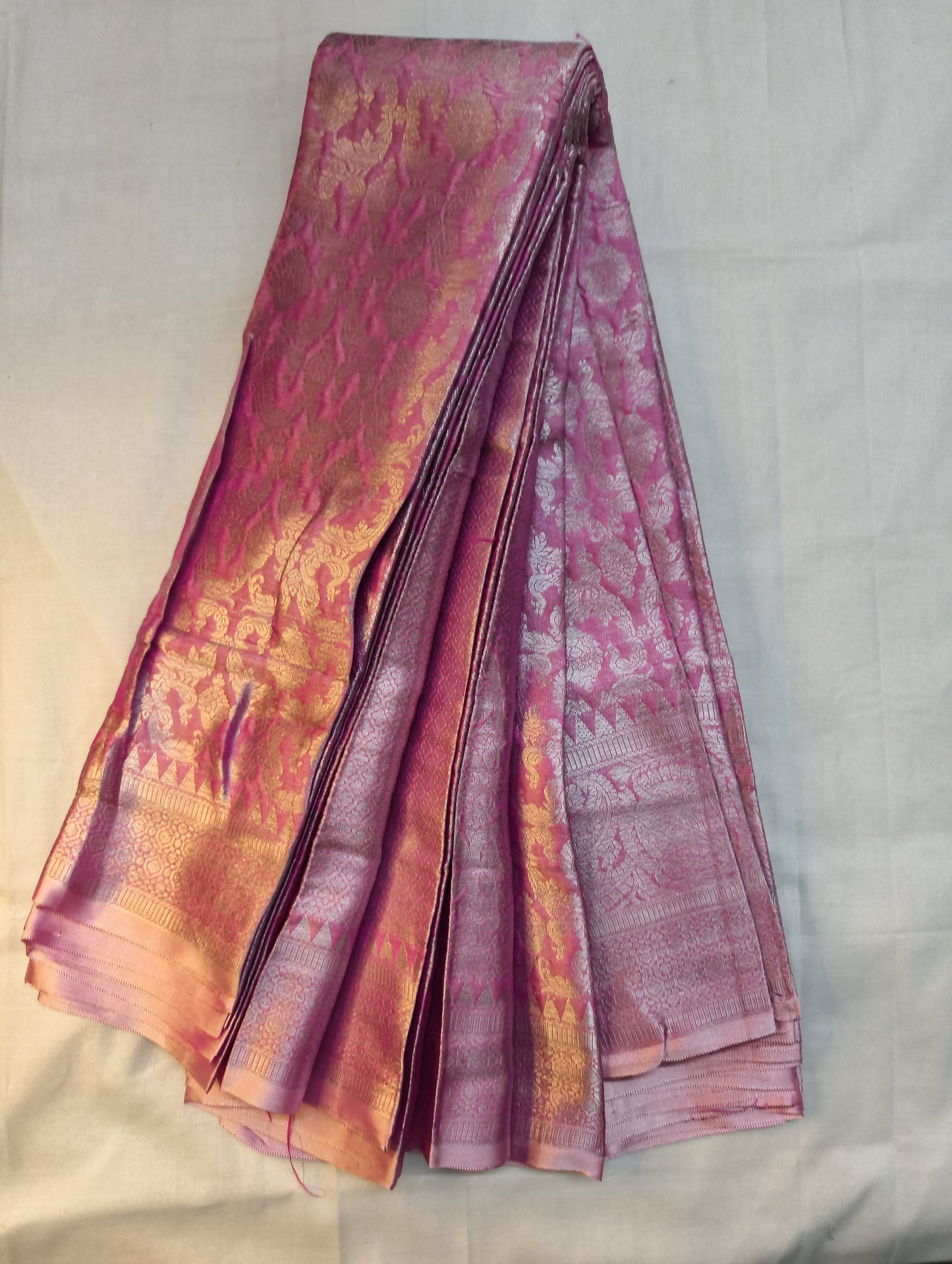 Self Dharmavaram pavitra saree