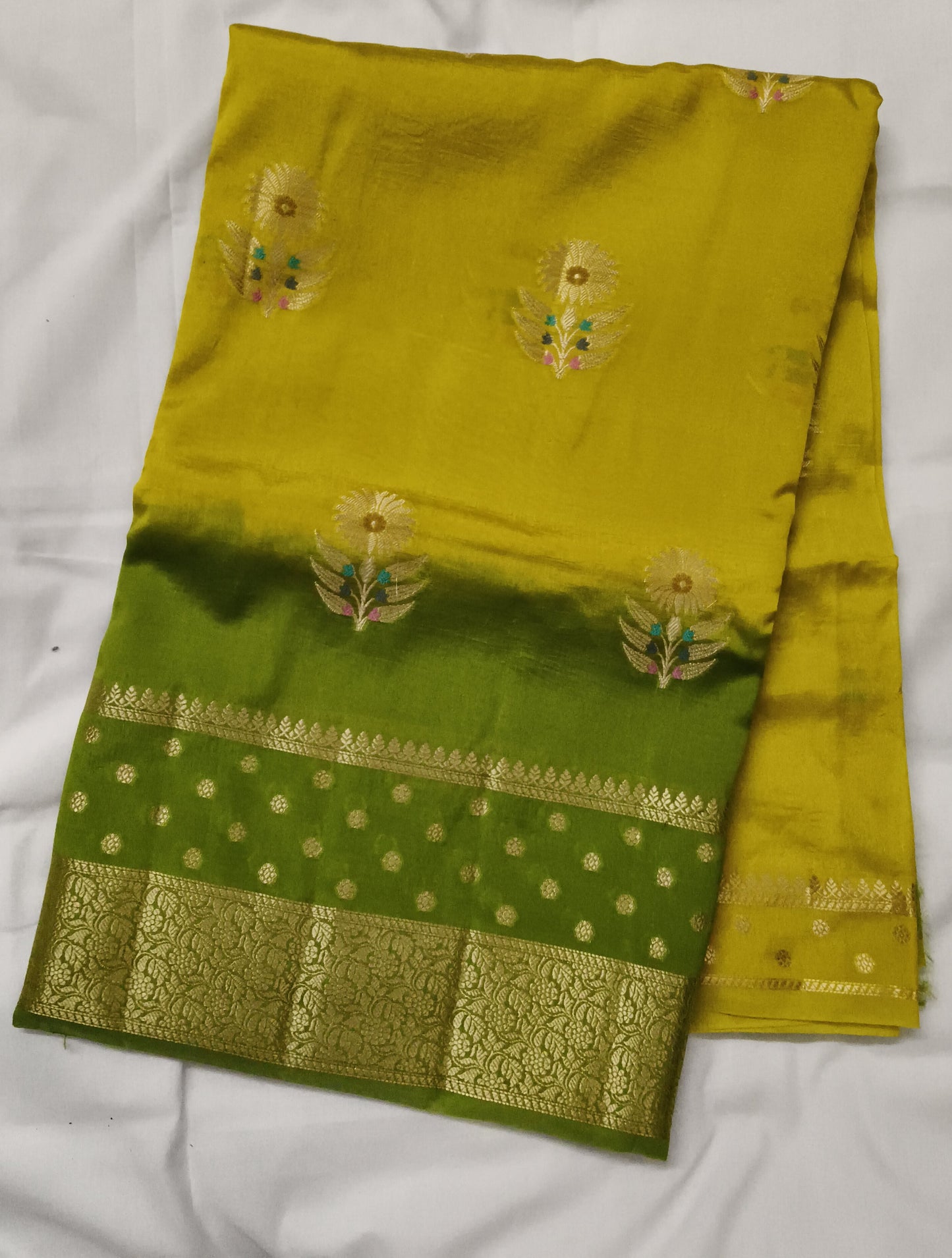 Vantara banaras khatam silk