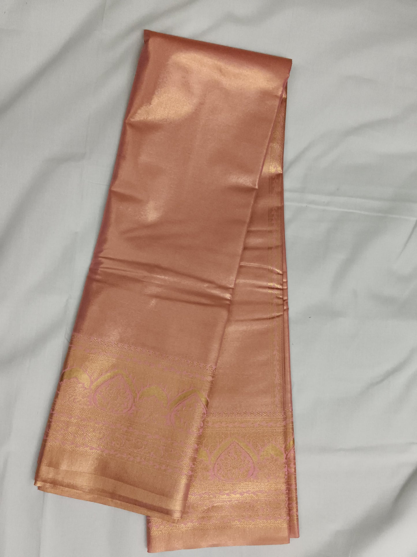 Taniyawar pattu sarees