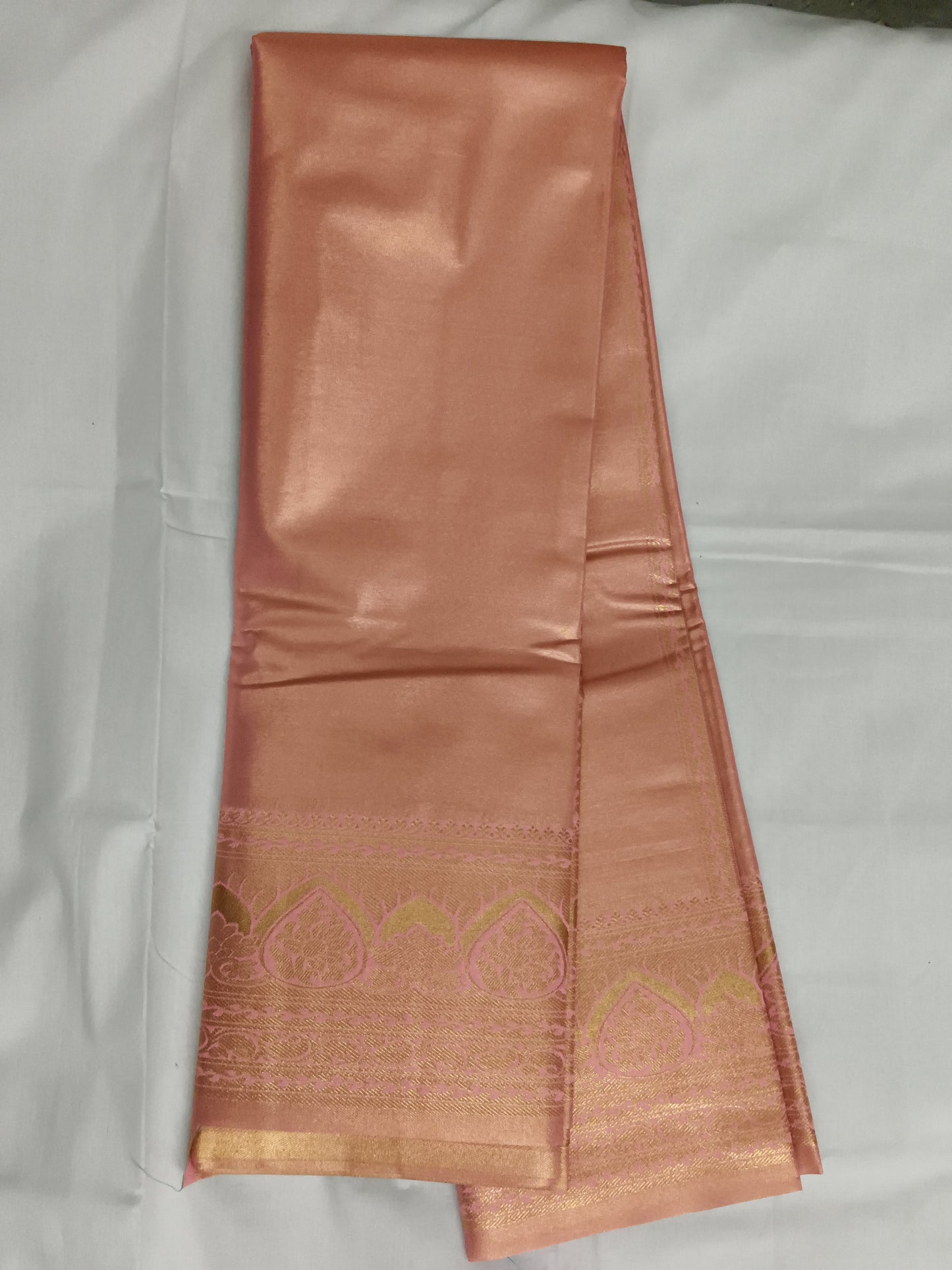 Taniyawar pattu sarees