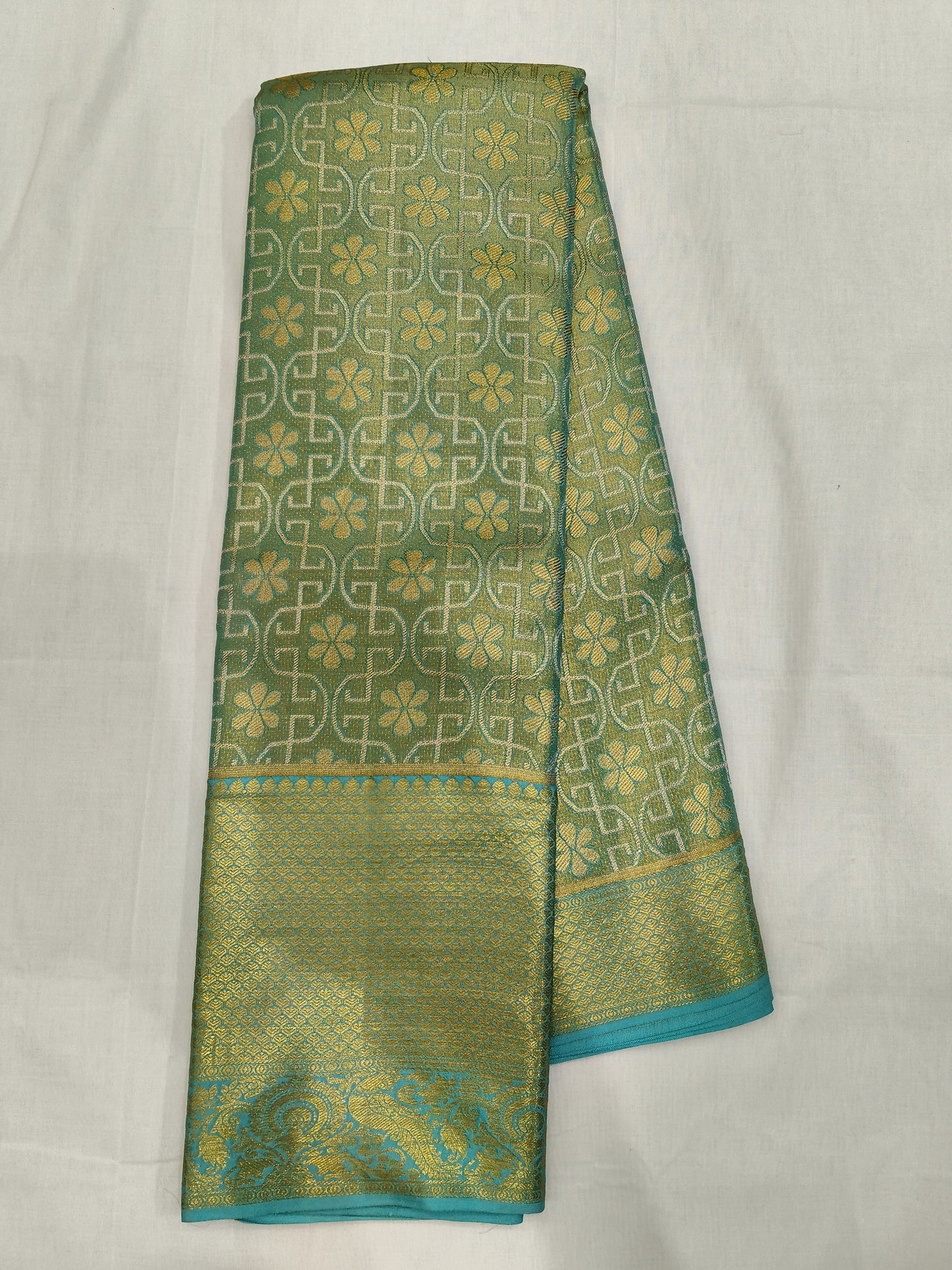 Pure silk mark certificated