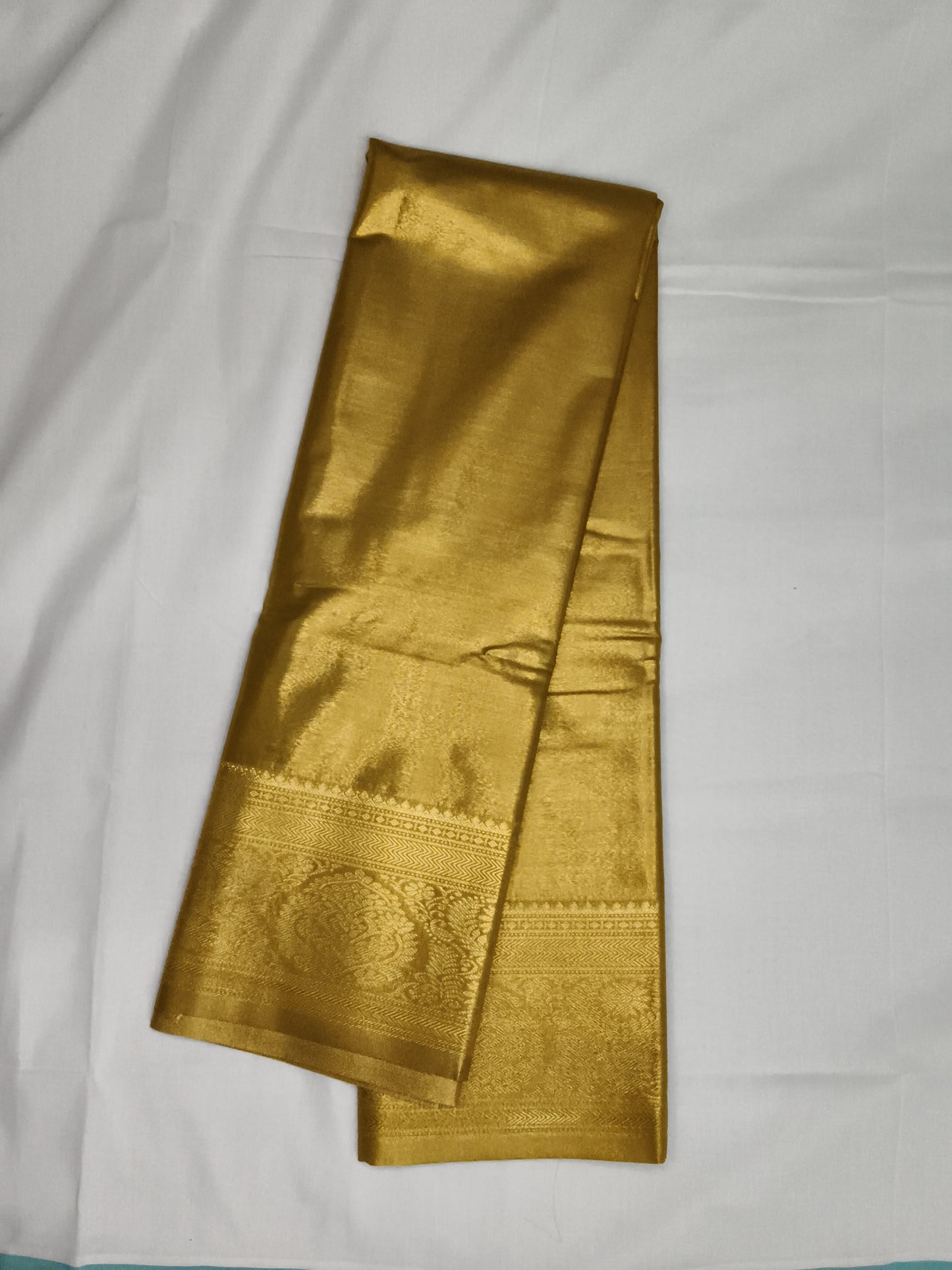 Taniyawar pattu sarees