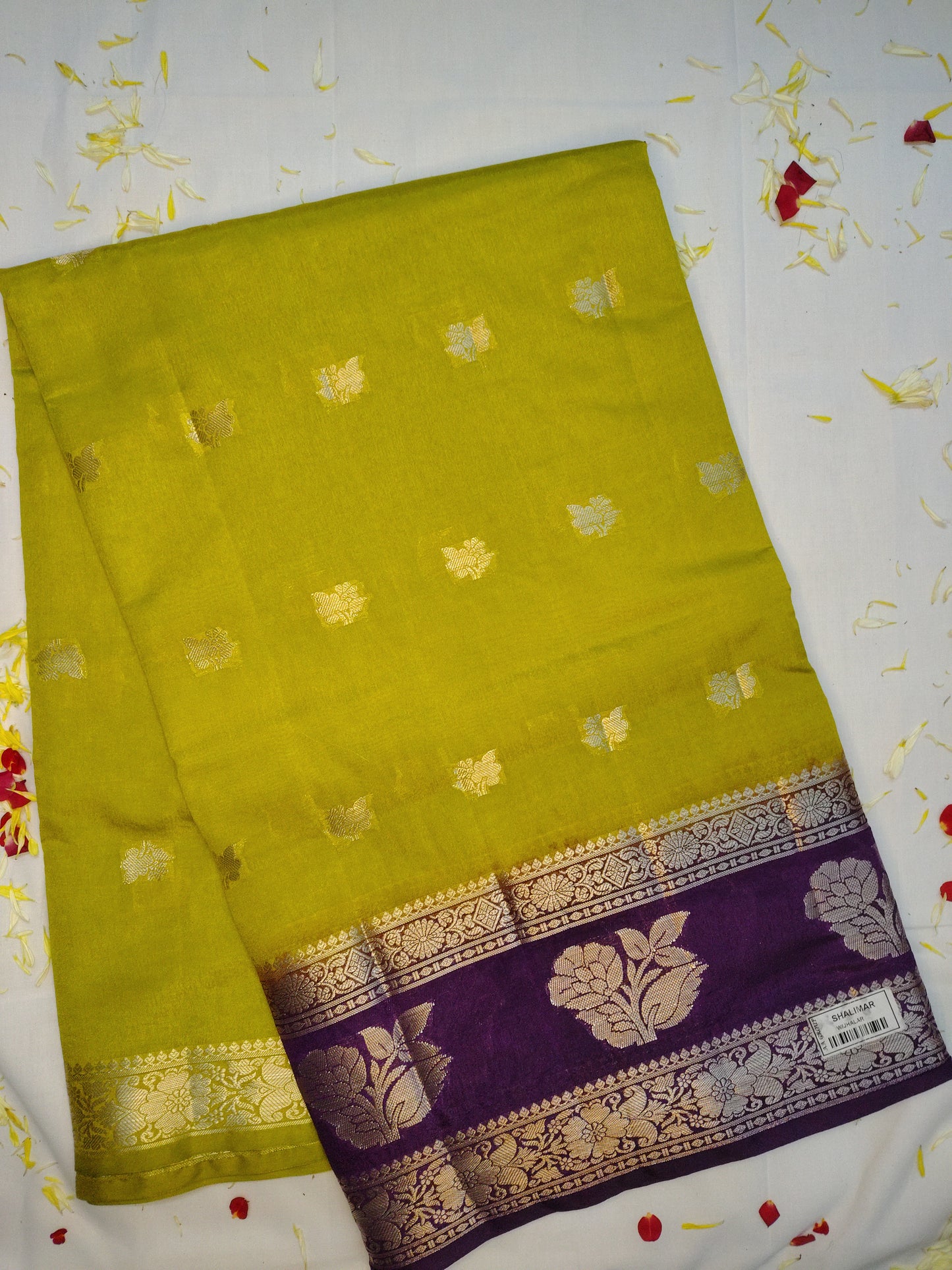 Royal chanderi  exclusive flower border design saree(AA)