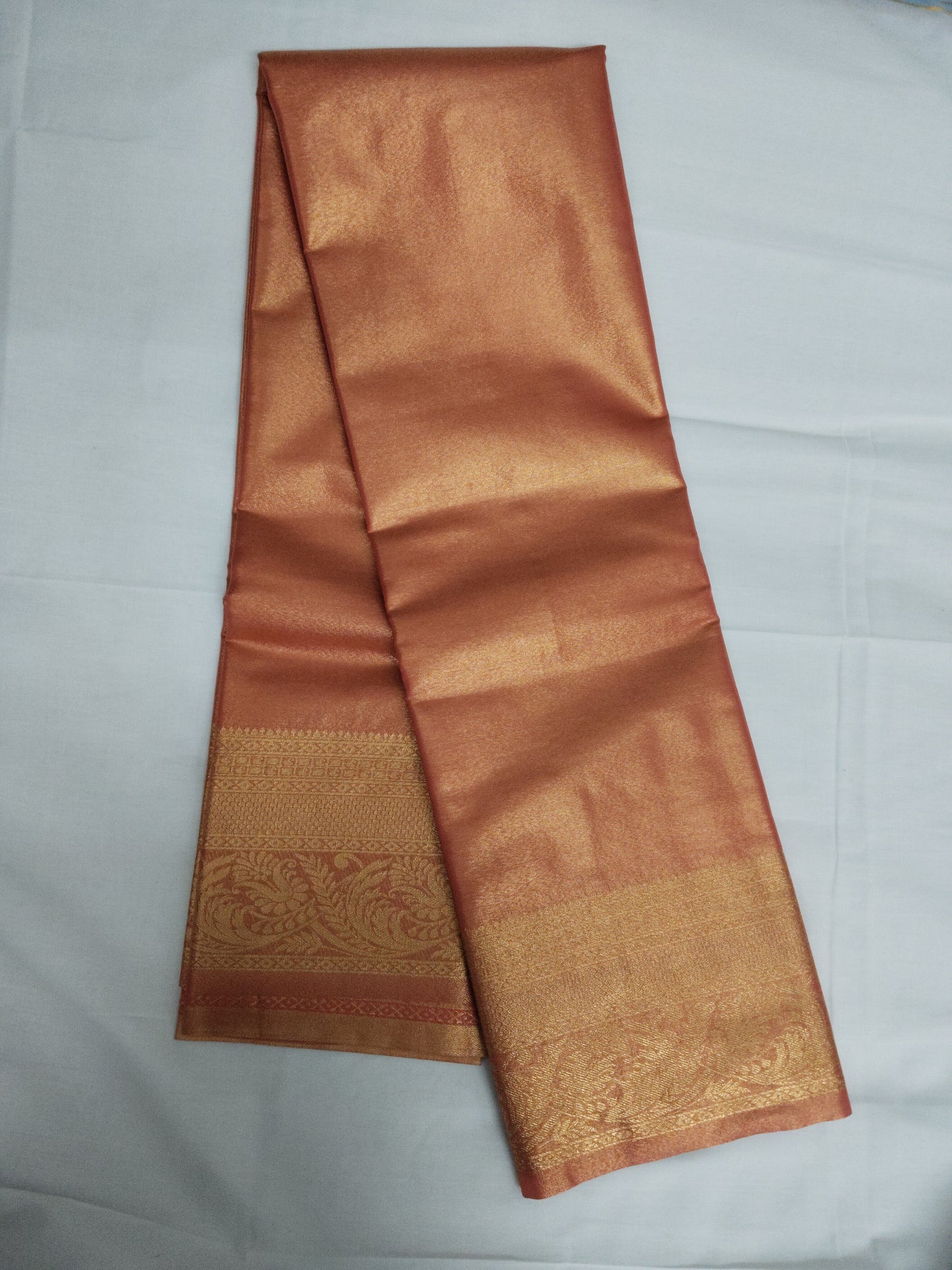Taniyawar pattu sarees