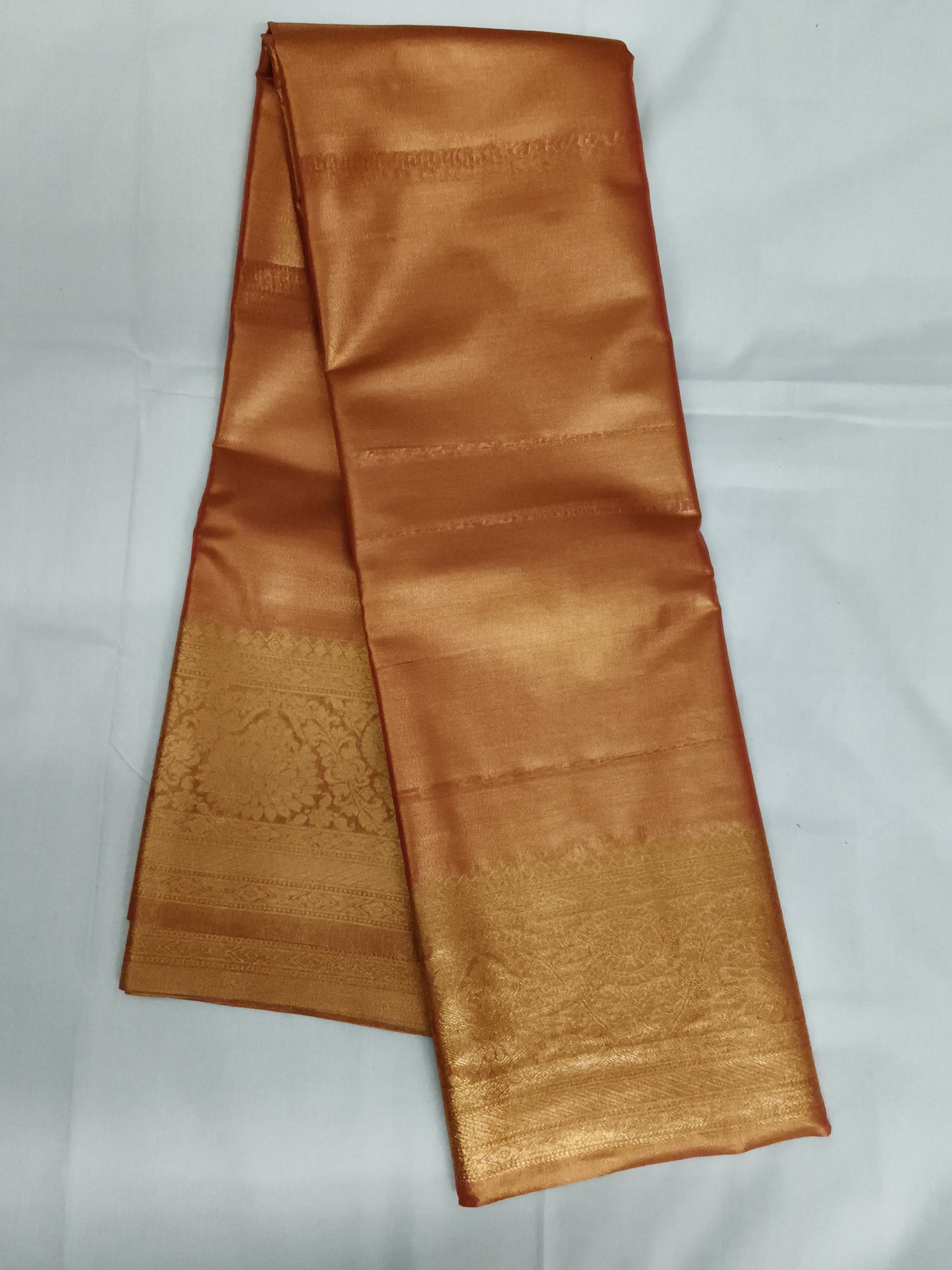 Taniyawar pattu sarees