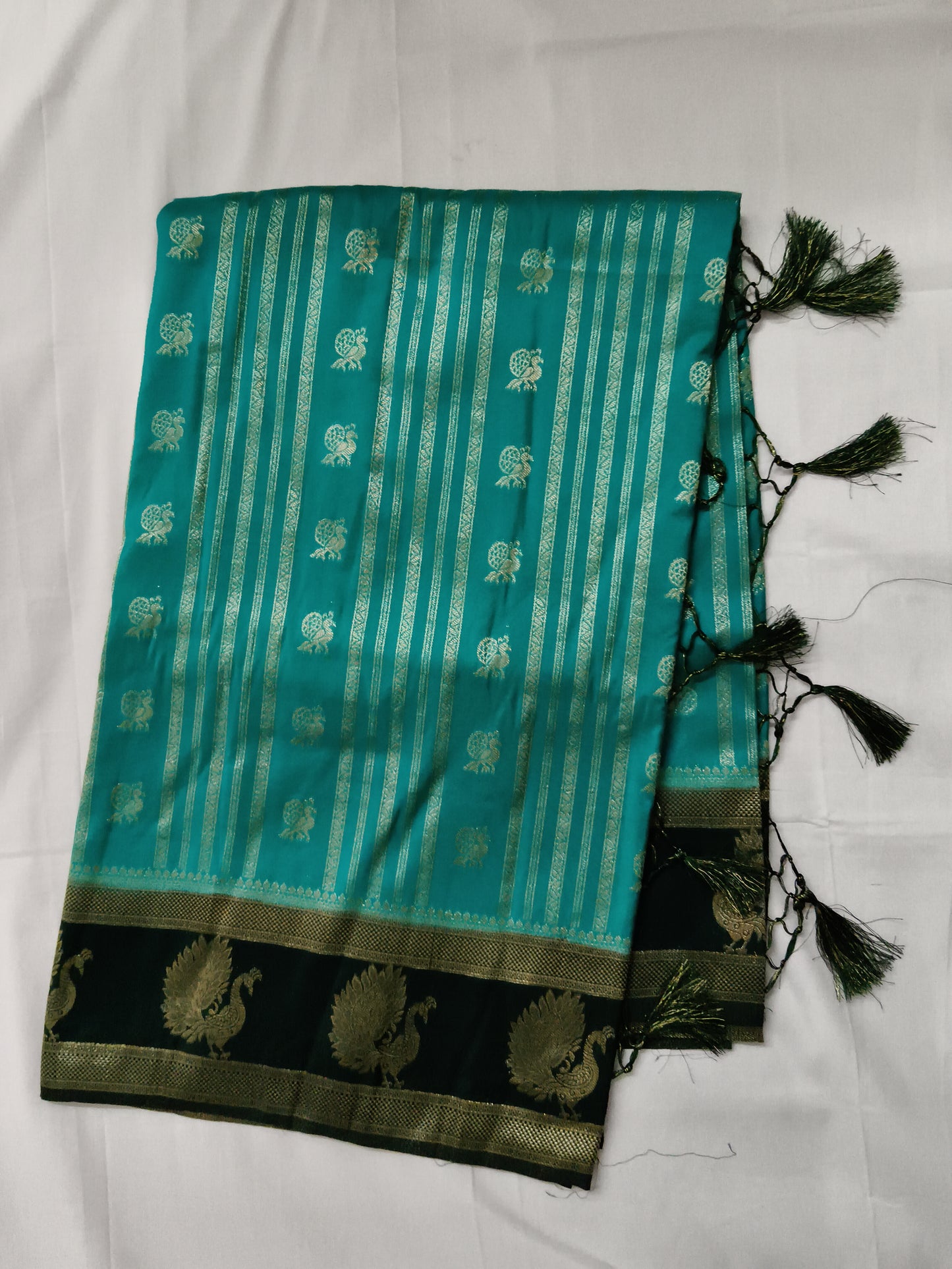 Silk banarsi border saree