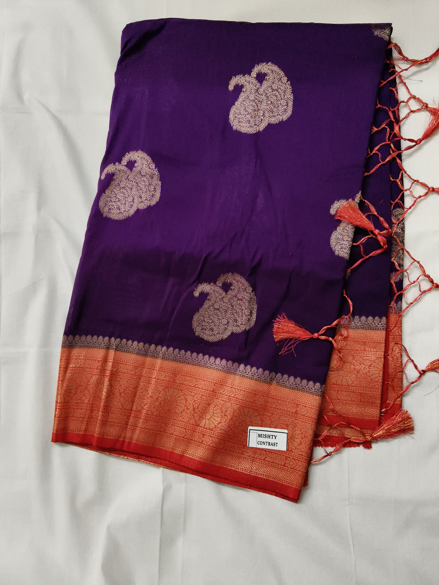 Silk banarsi border saree
