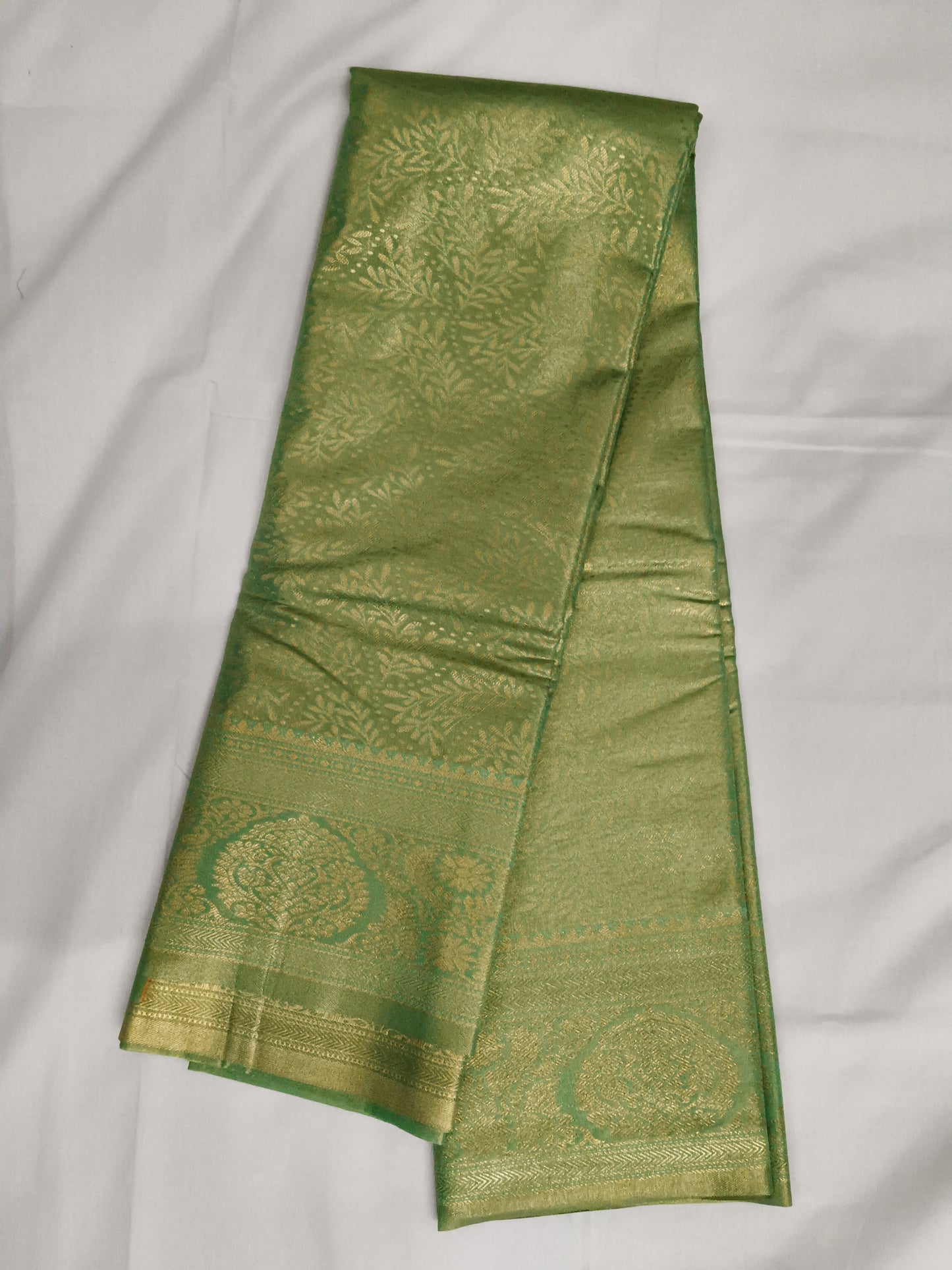 Taniyawar pattu sarees