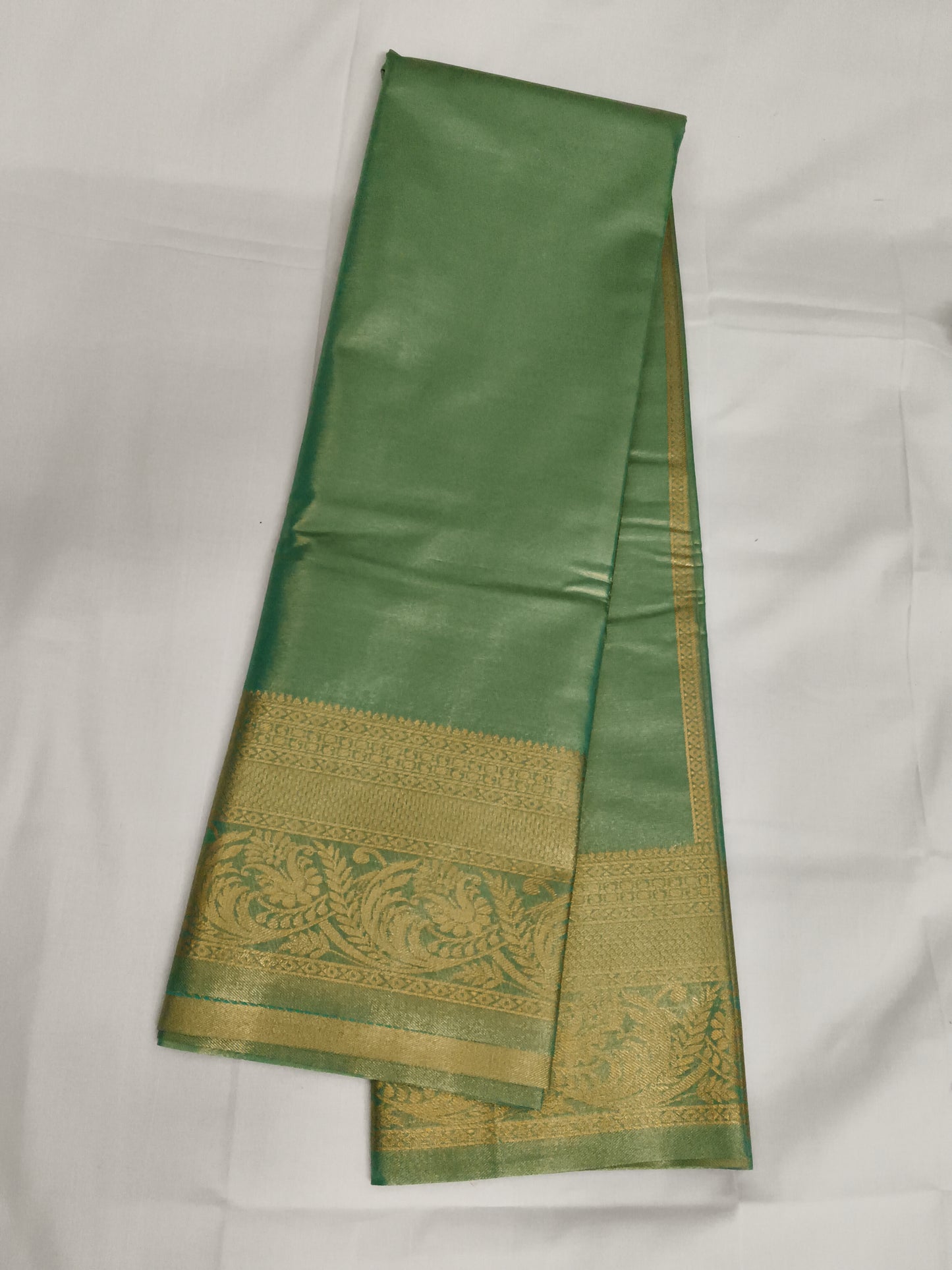 Taniyawar pattu sarees