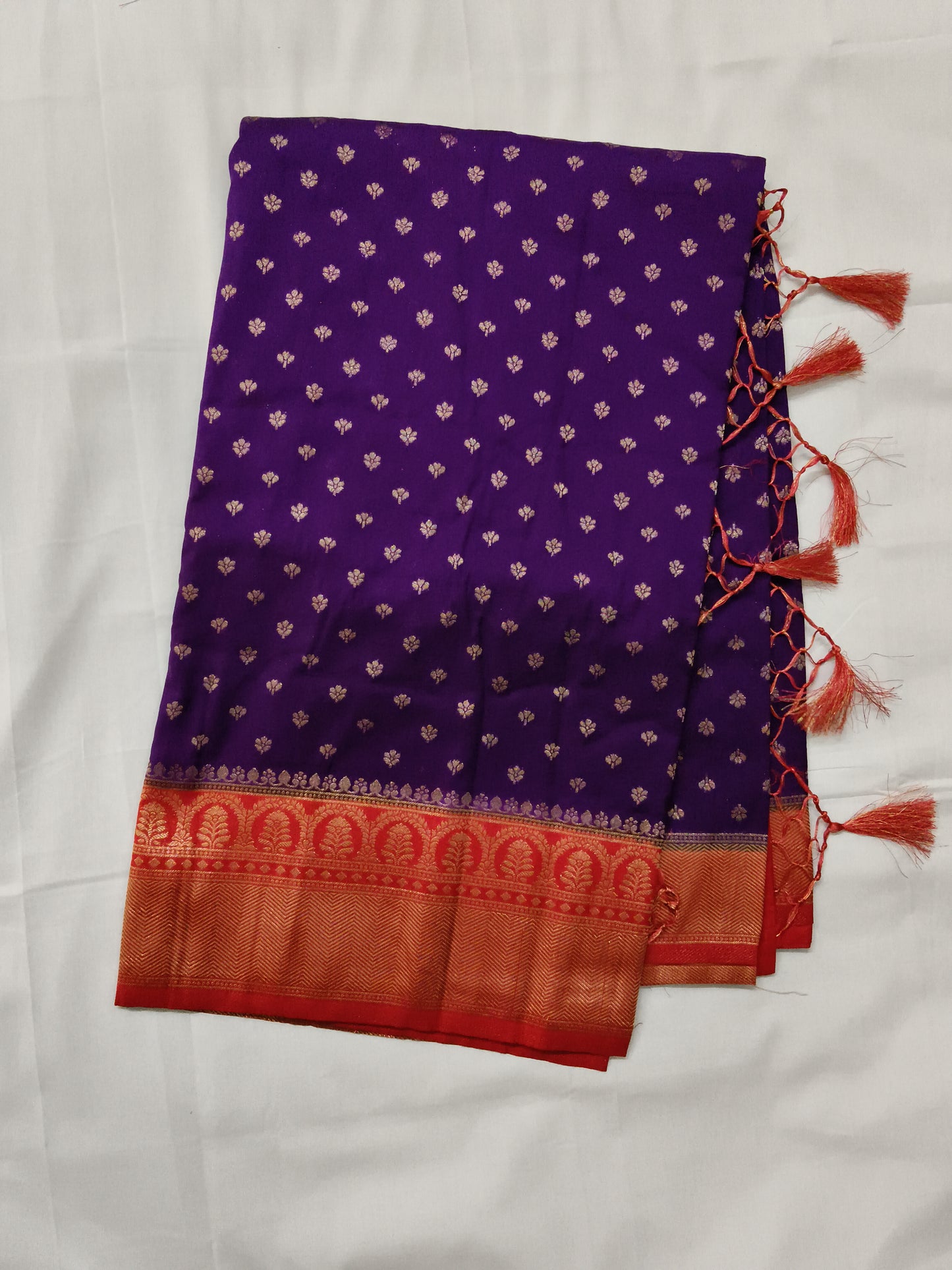 Silk banarsi border saree