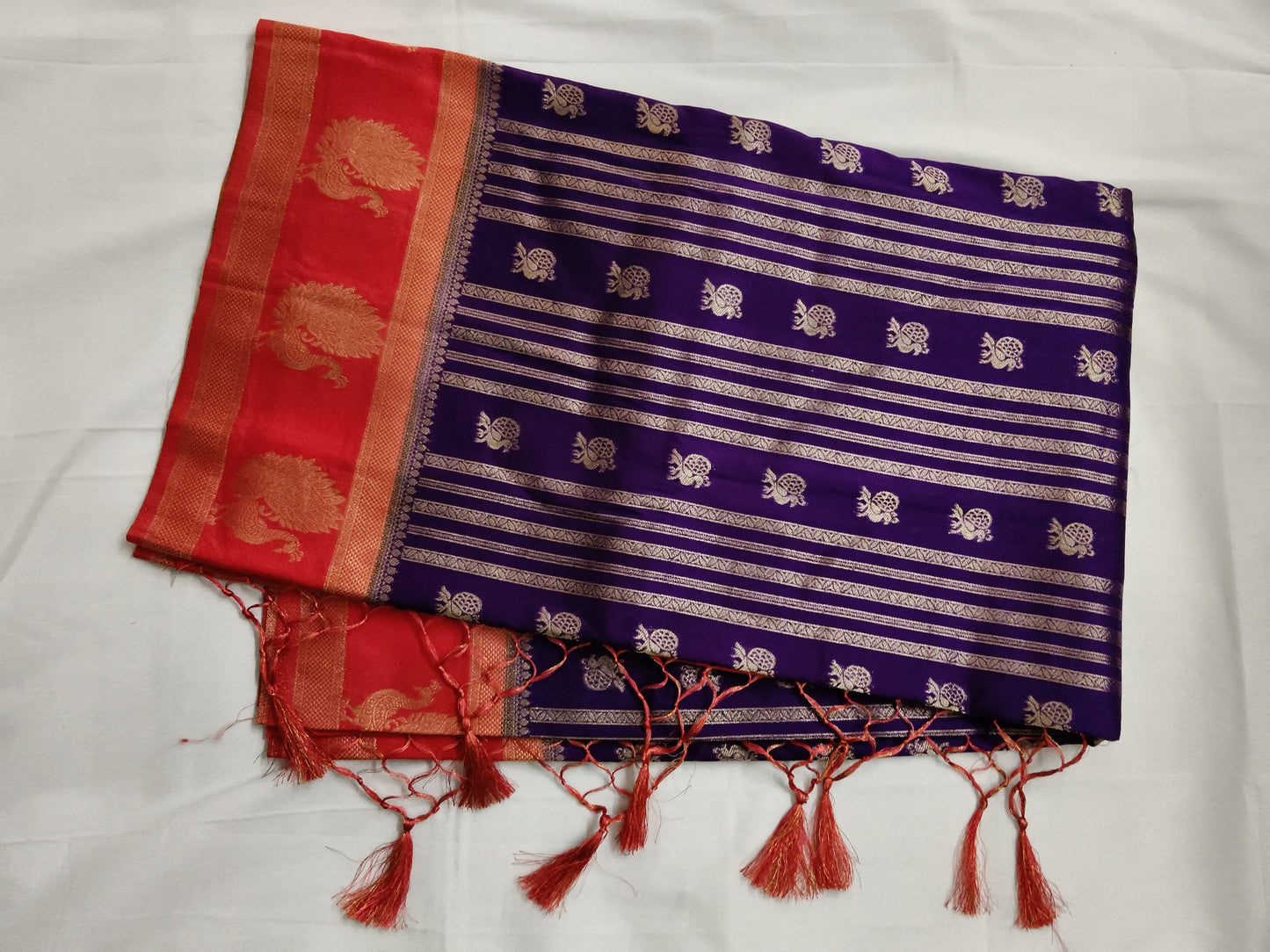 Silk banarsi border saree