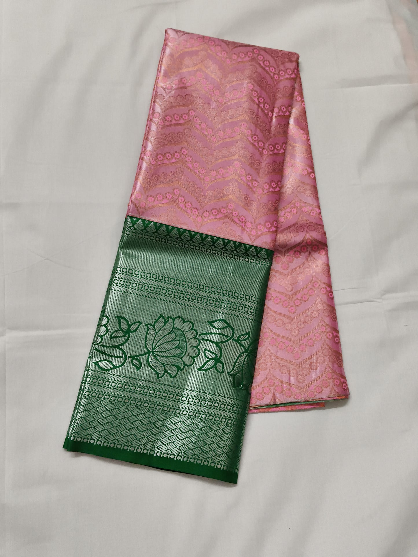 Pattu lehenga with blouse (free size)