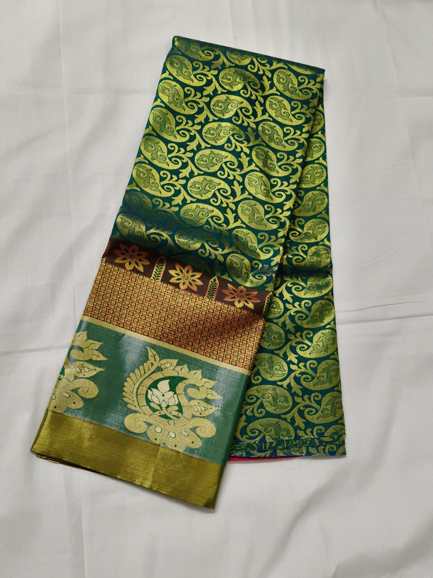 Pattu lehenga with blouse (free size)