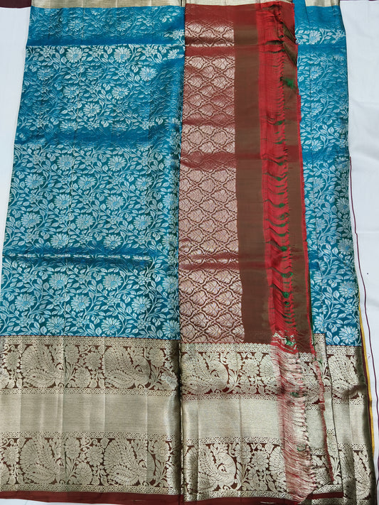 Checks Kanchivaram pattu saree