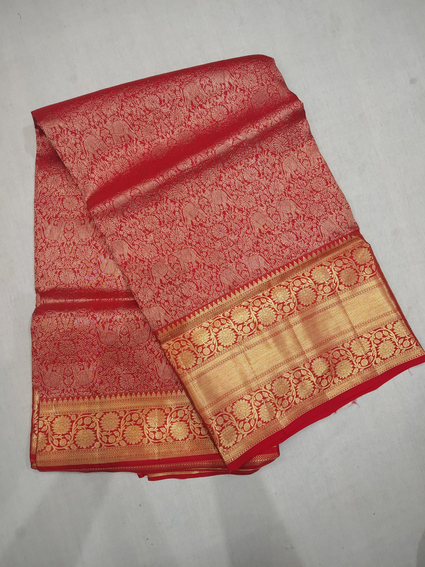 Pure kanchi pattu with silk mark