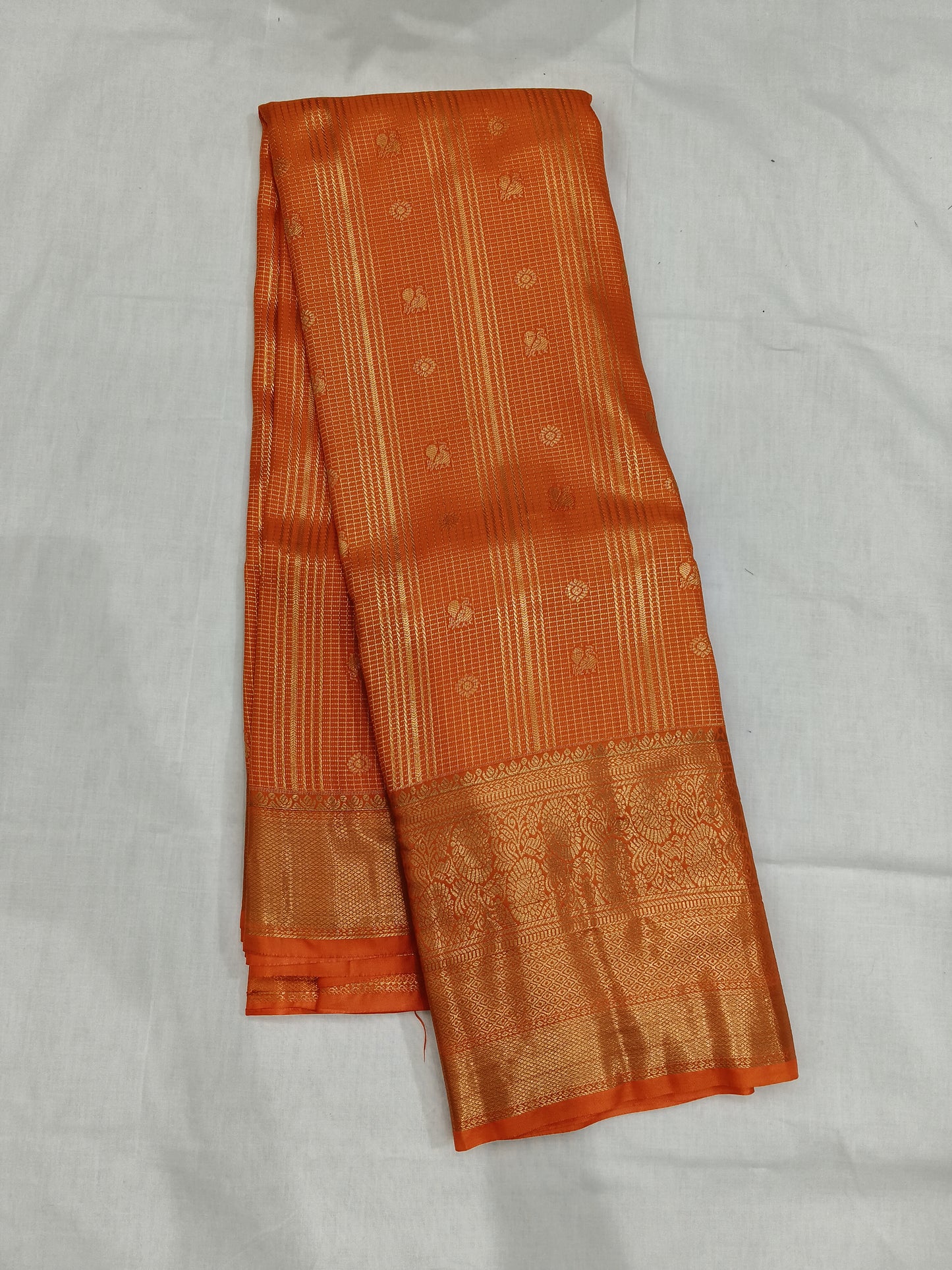 Kanchi pattu silks (semi)