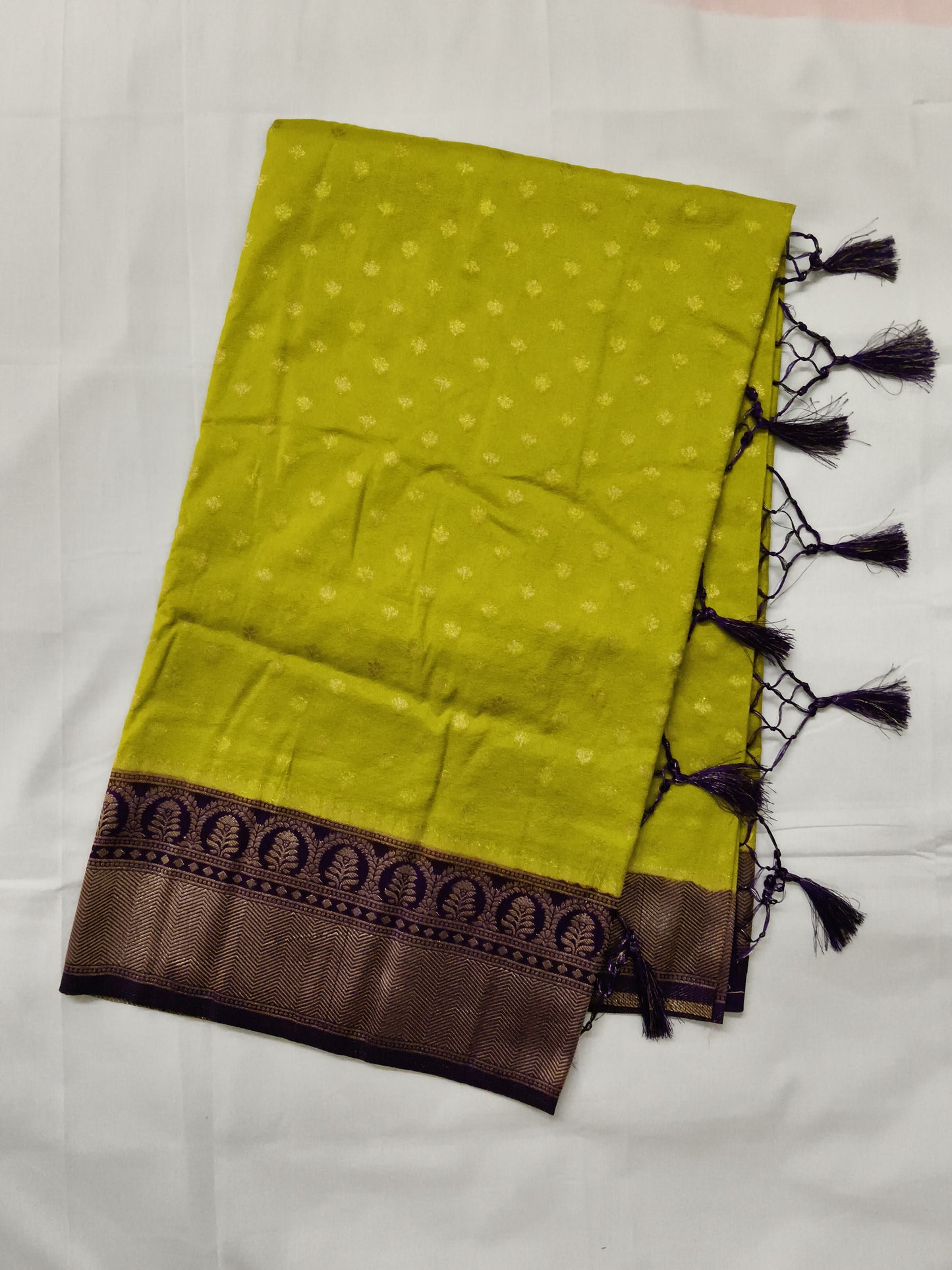 Silk banarsi border saree