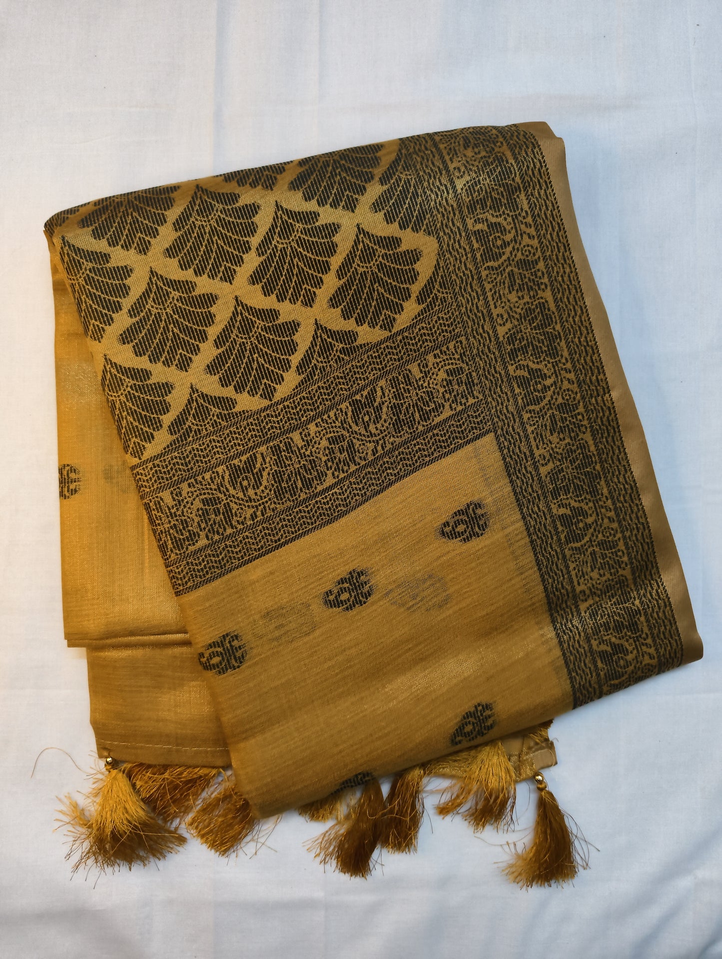 Jhamdhani tissue murga saree