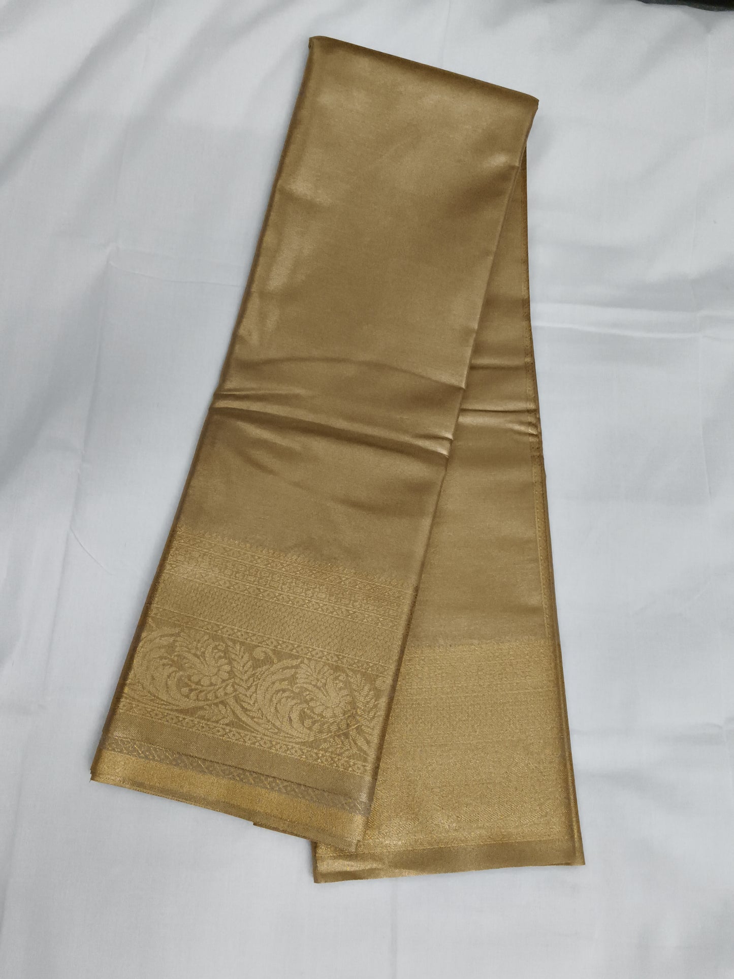 Taniyawar pattu sarees