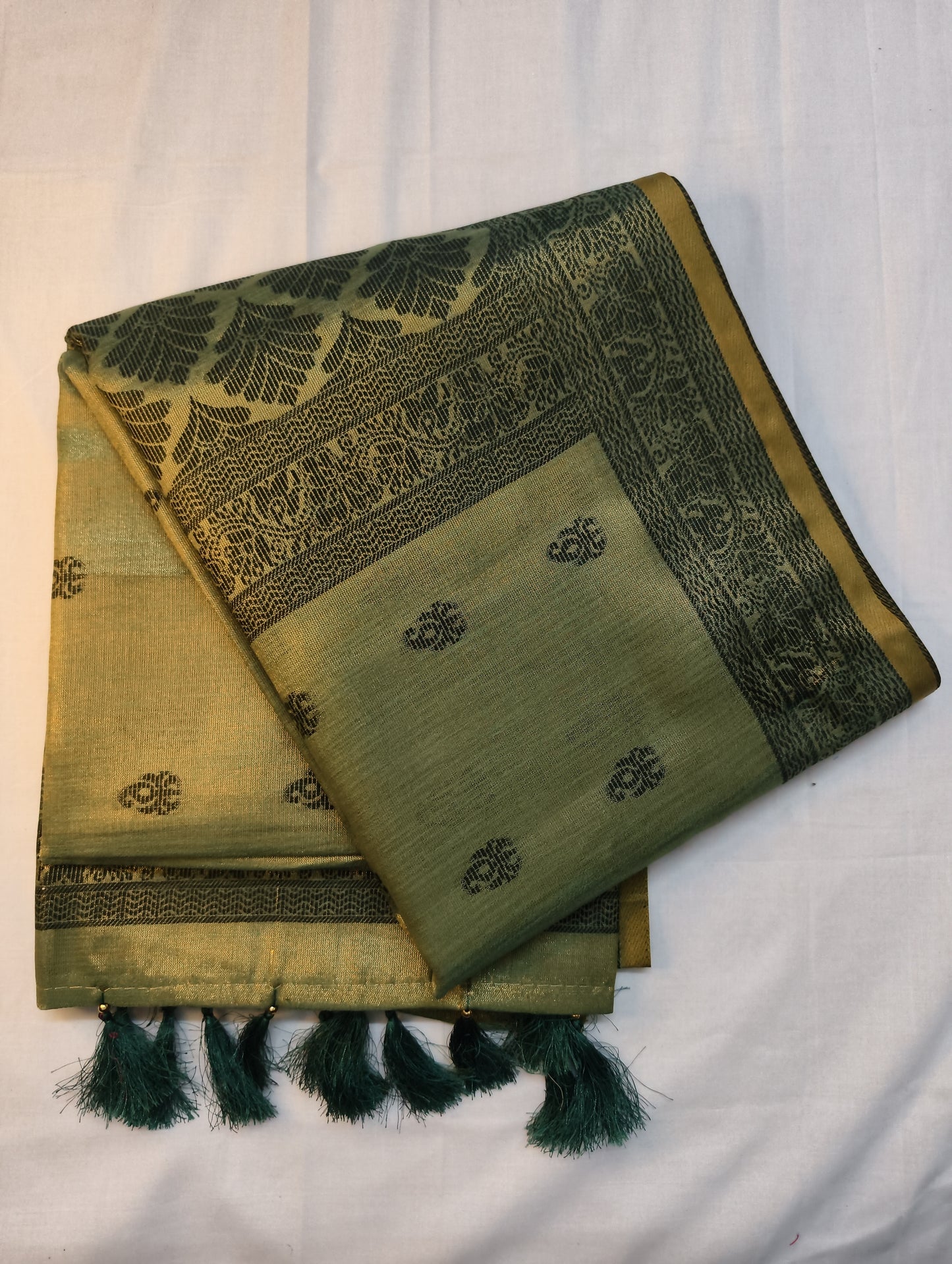Jhamdhani tissue murga saree