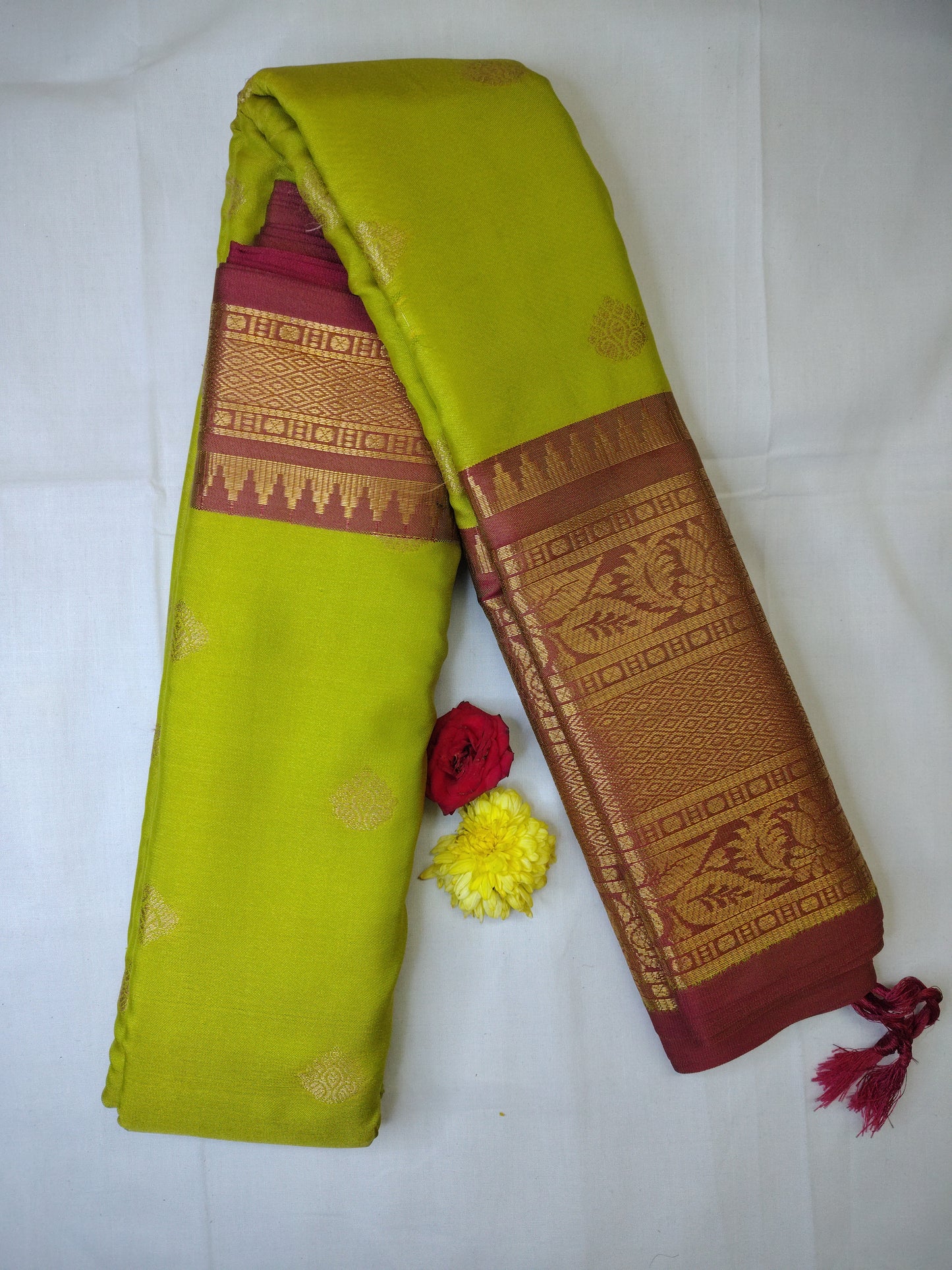 Premium gadwal saree