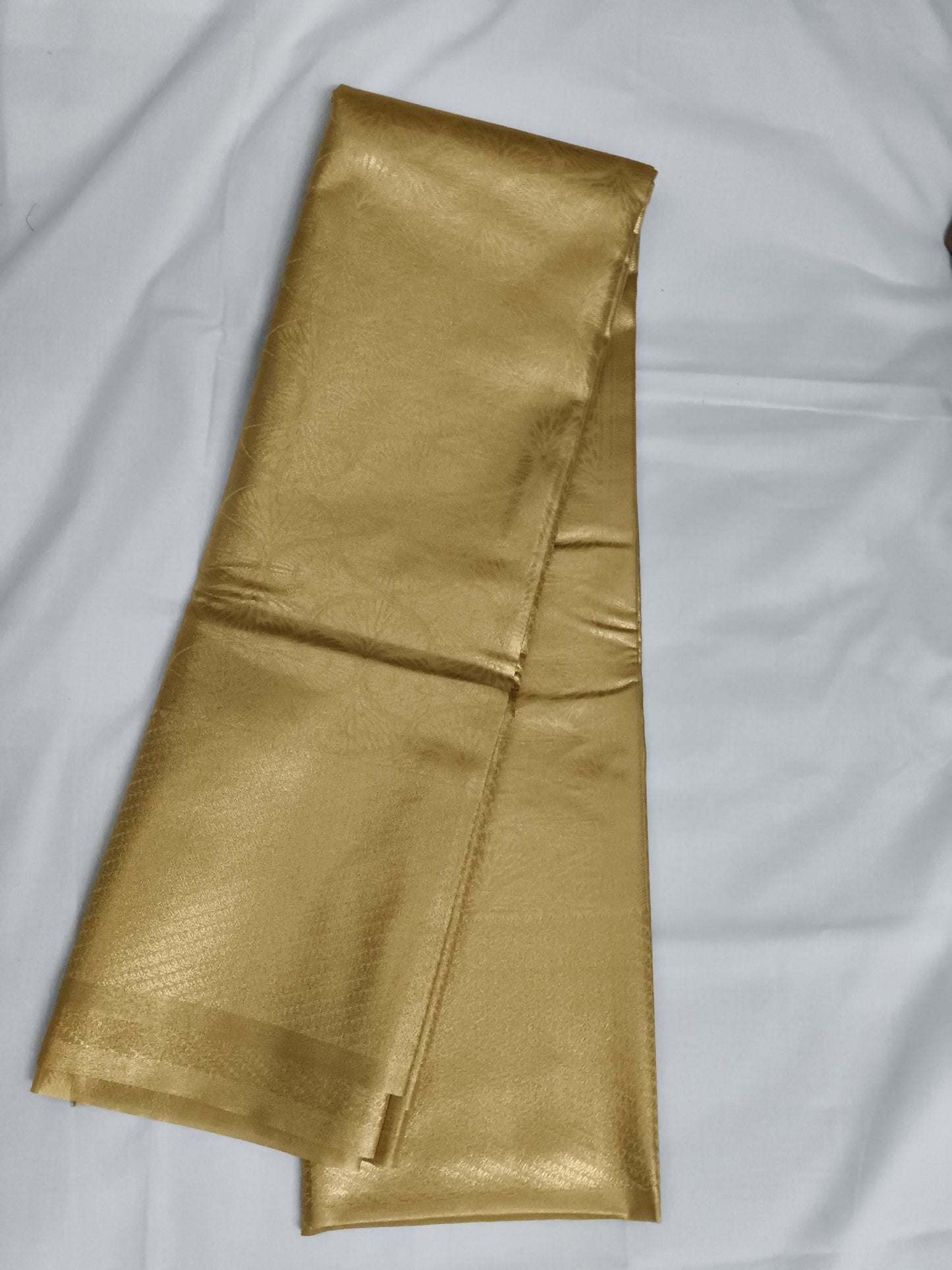 Taniyawar pattu sarees