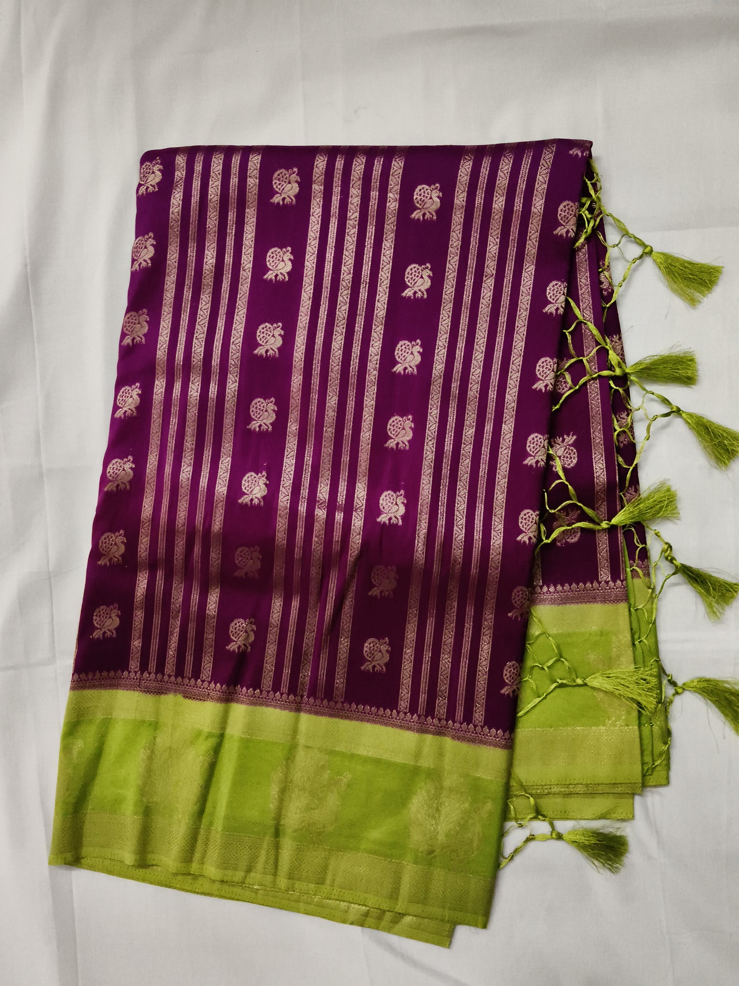 Silk banarsi border saree