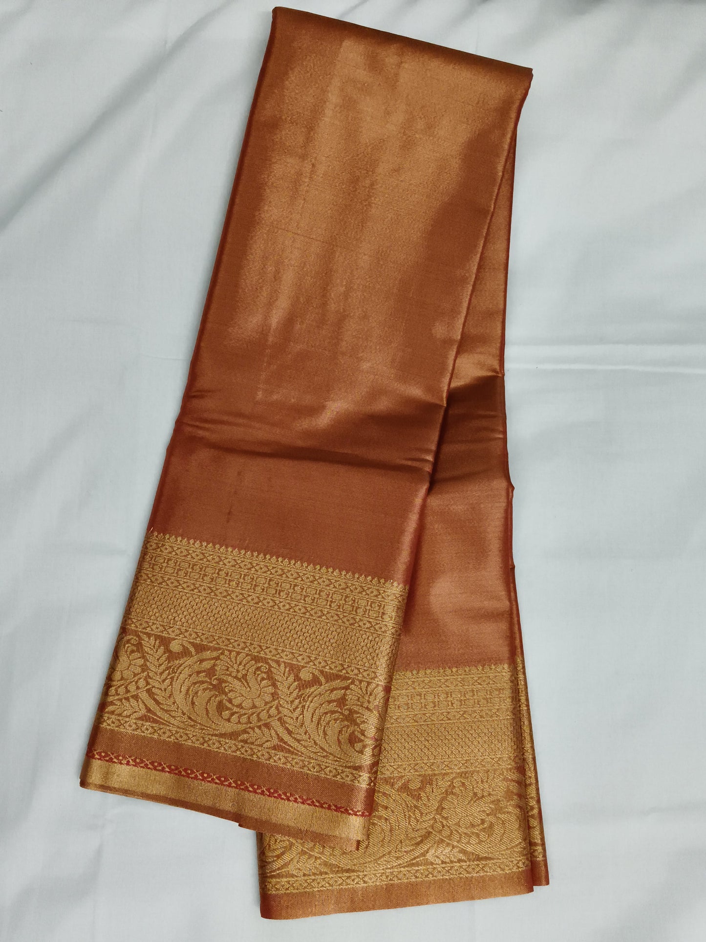 Taniyawar pattu sarees