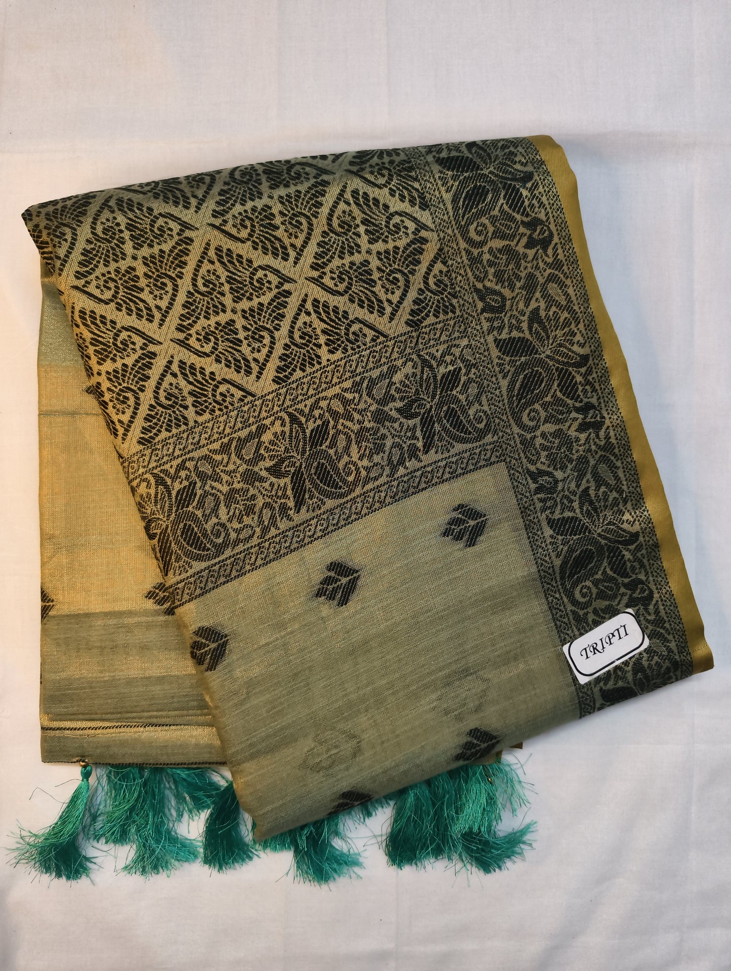 Jhamdhani tissue saree