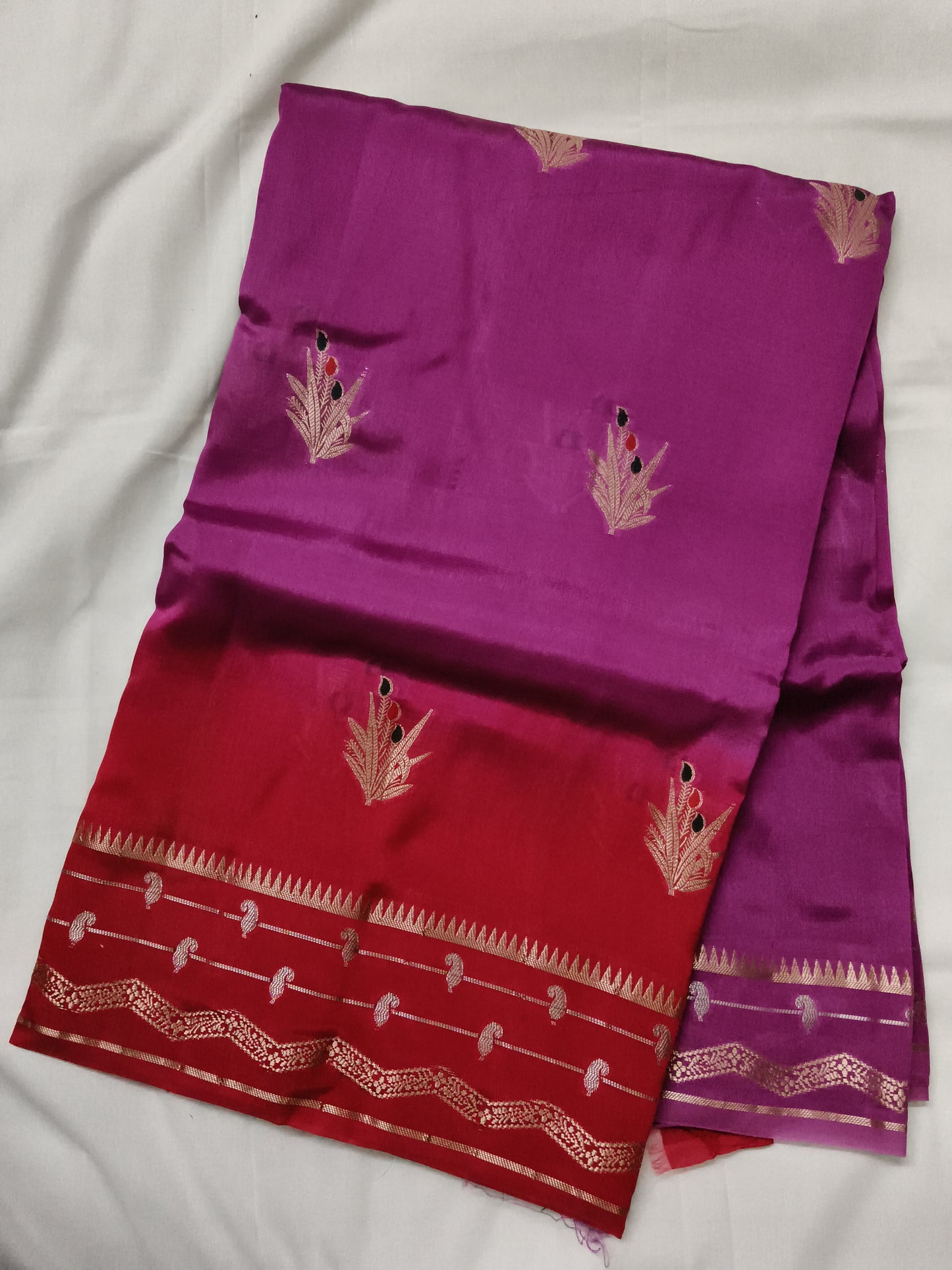 Vantara banaras khatan silk