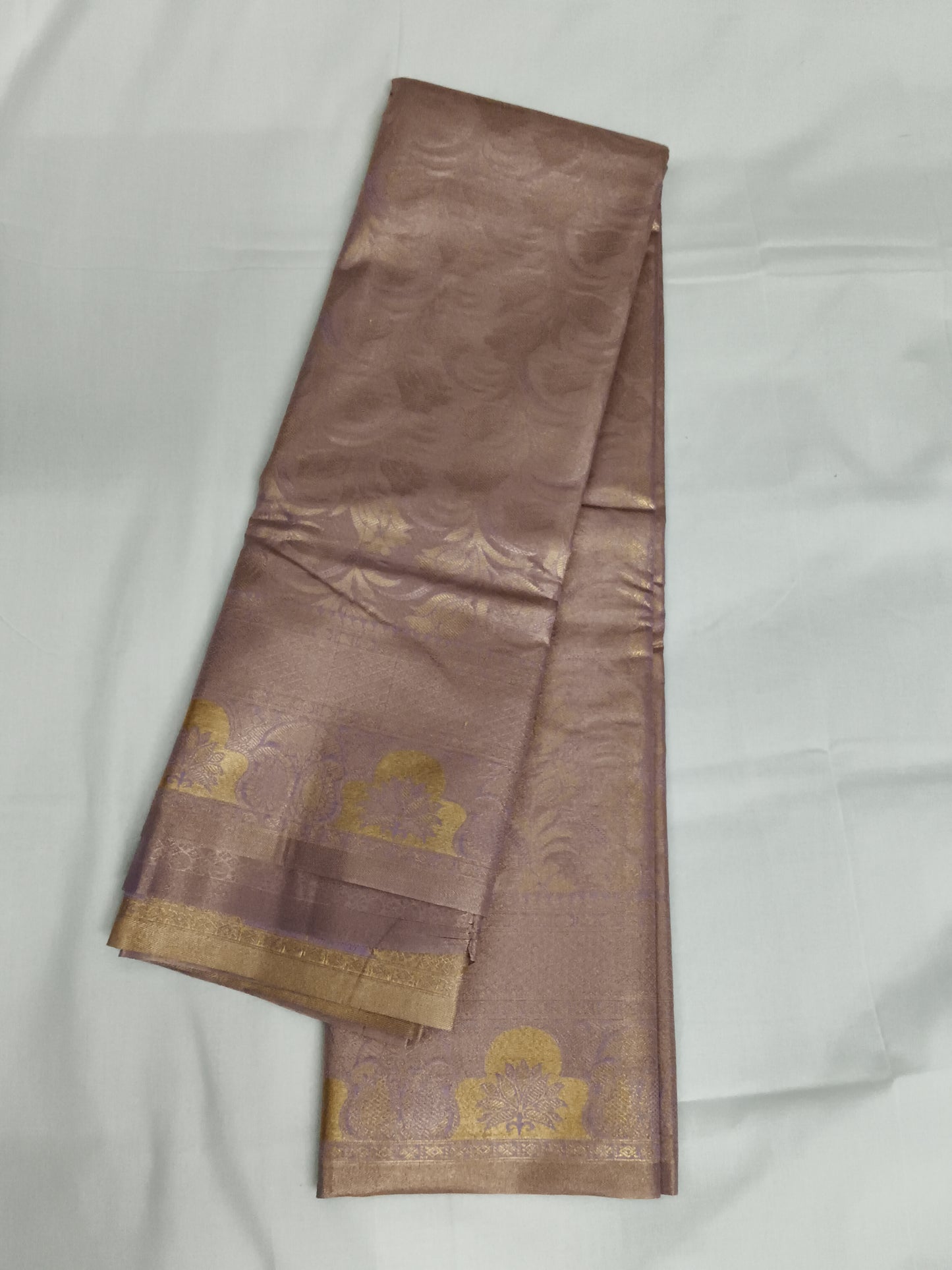 Taniyawar pattu sarees
