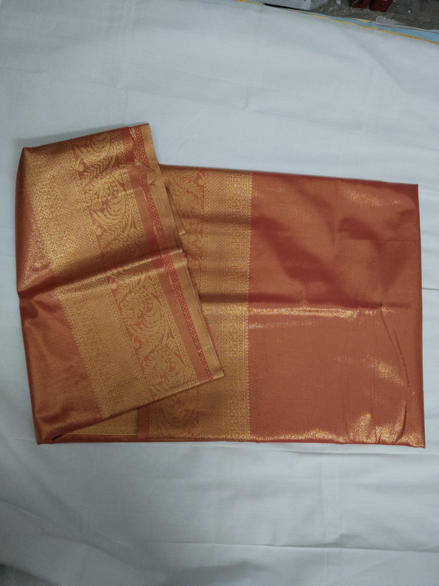 Taniyawar pattu sarees
