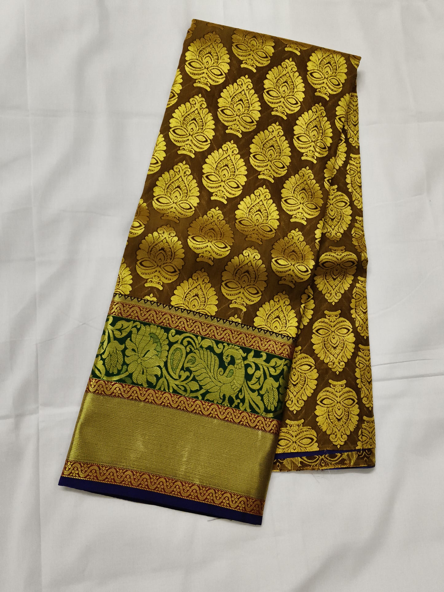 Pattu lehenga with blouse (free size)