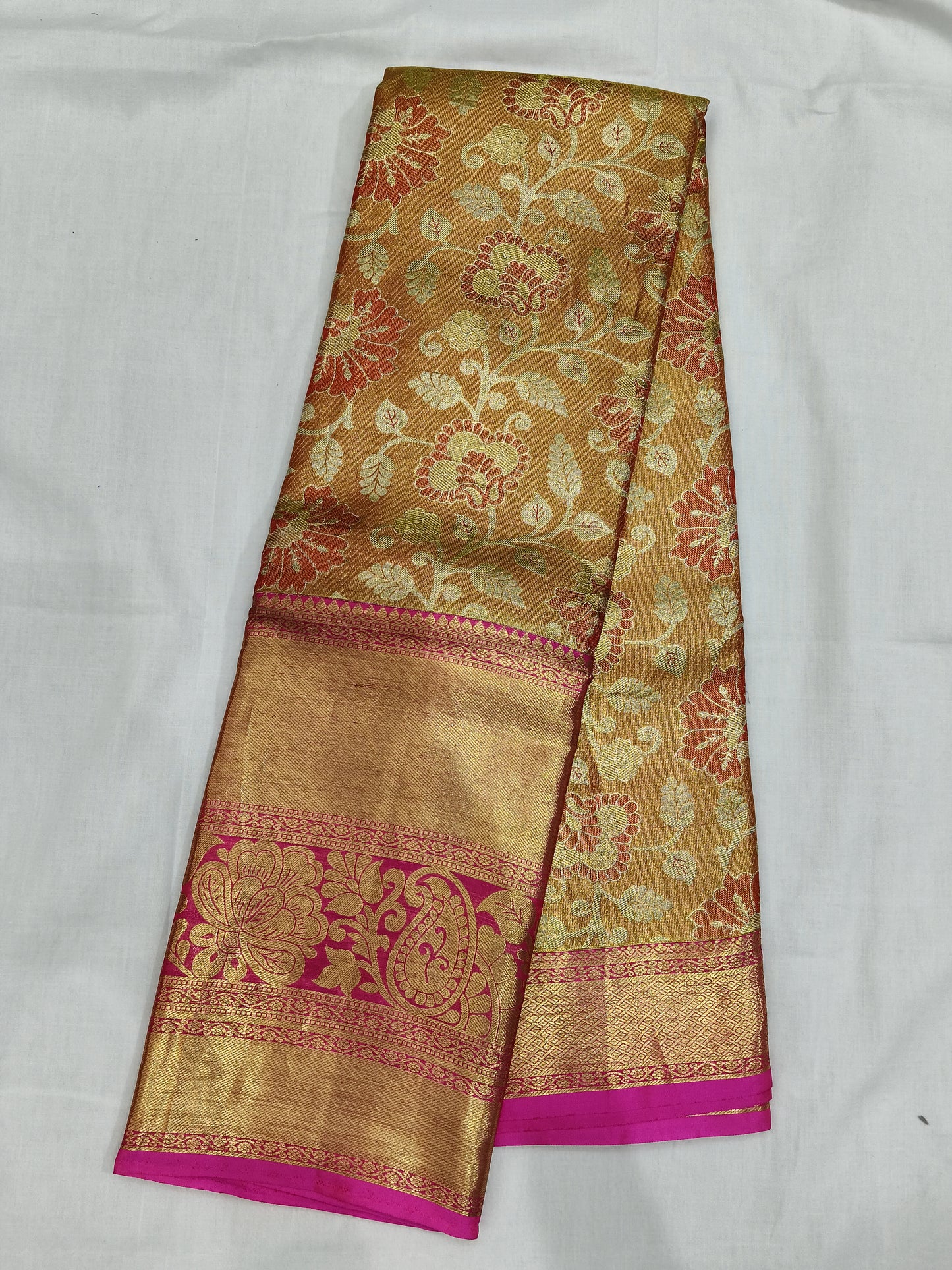 Pure silk mark certificated